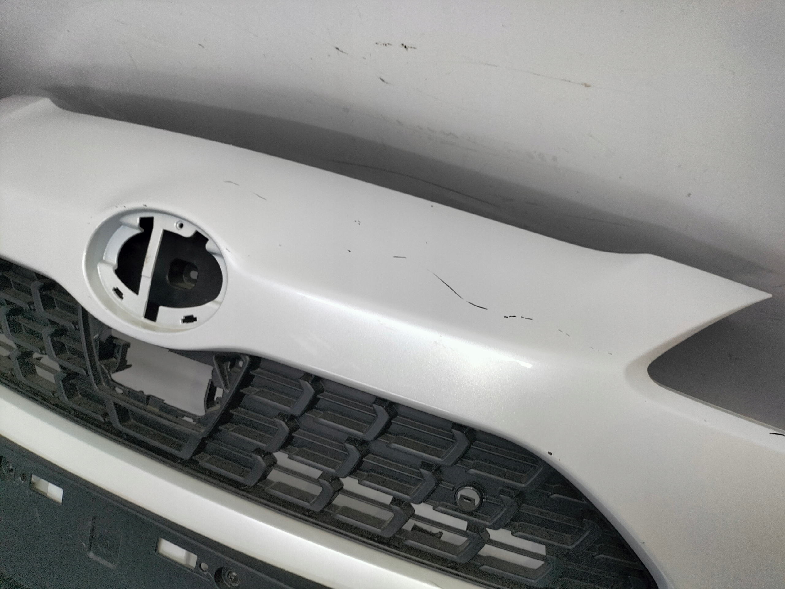 front bumper front TOYOTA YARIS CROSS 20- ADVENTURE