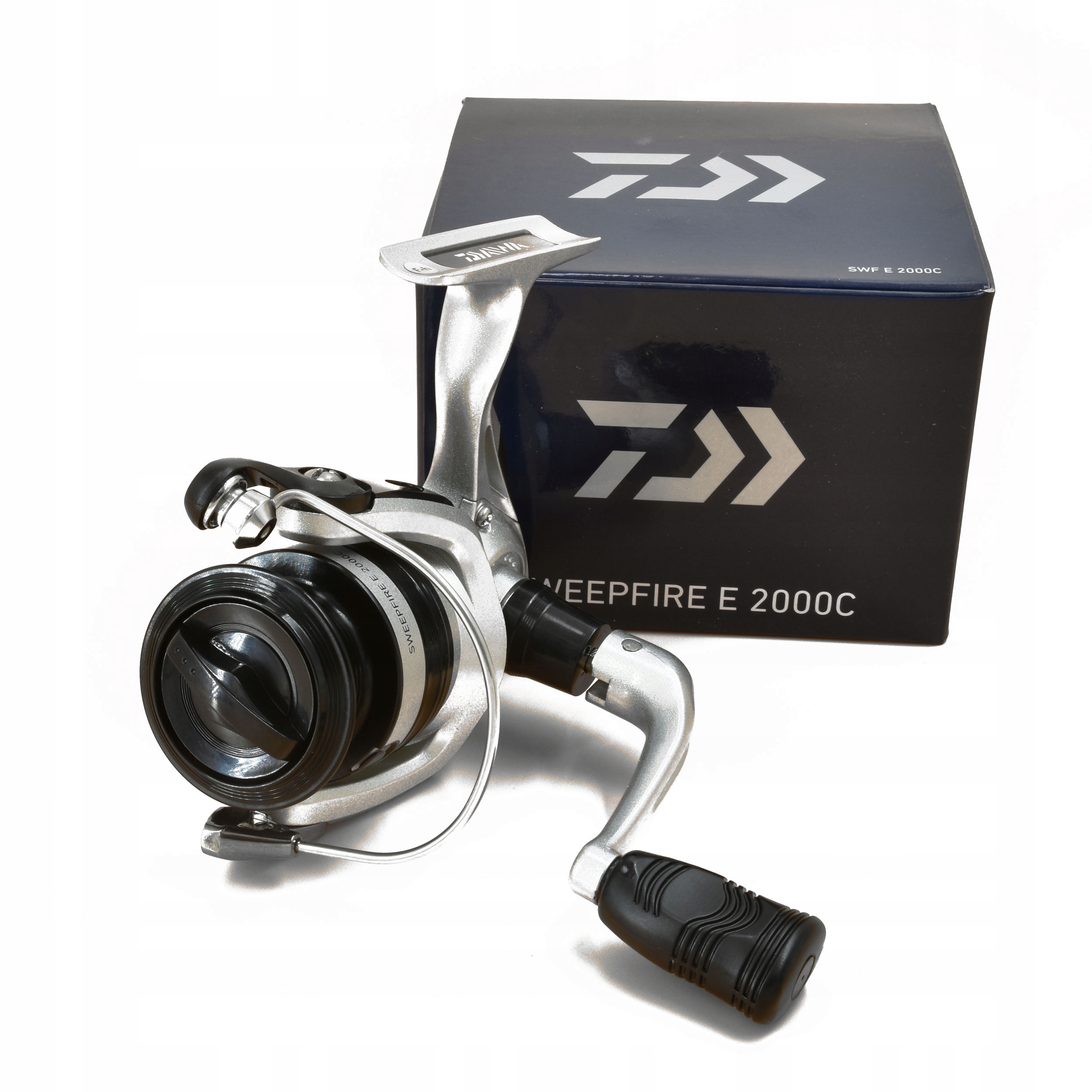 Kołowrotek spinningowy Daiwa Sweepfire Ec 2000 1BB