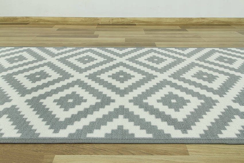 szer. 100 cm PODGUMOWANY SZARY CHODNIK ROMBY DO KUCHNI JADALNI SYPIALNI Typ na metry