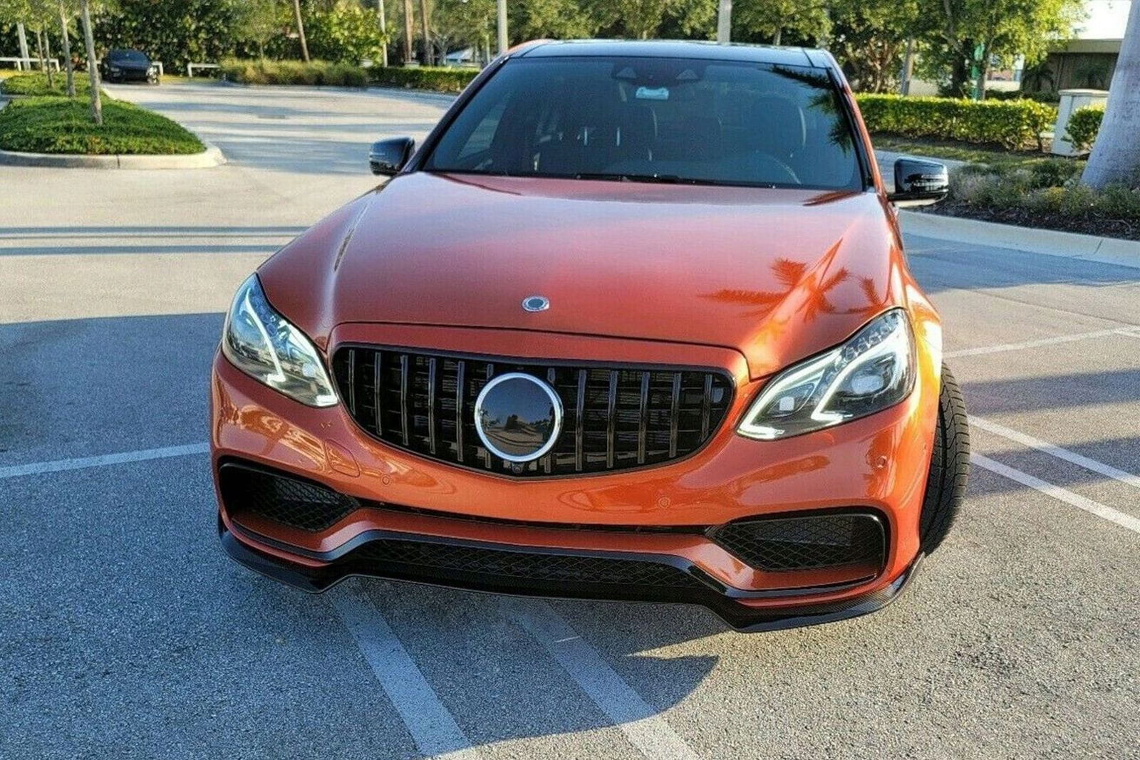 MERCEDES W212 13-16 Z KAMERĄ GRILL GT PANAMERICANA Producent części Inny