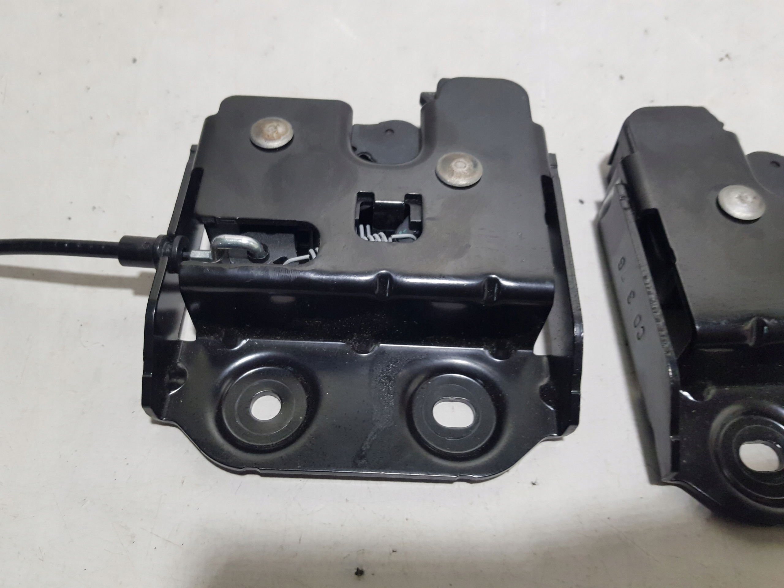 ALFA ROMEO STELVIO ZAMKI lock KANAPY left right rear part KOMPLET