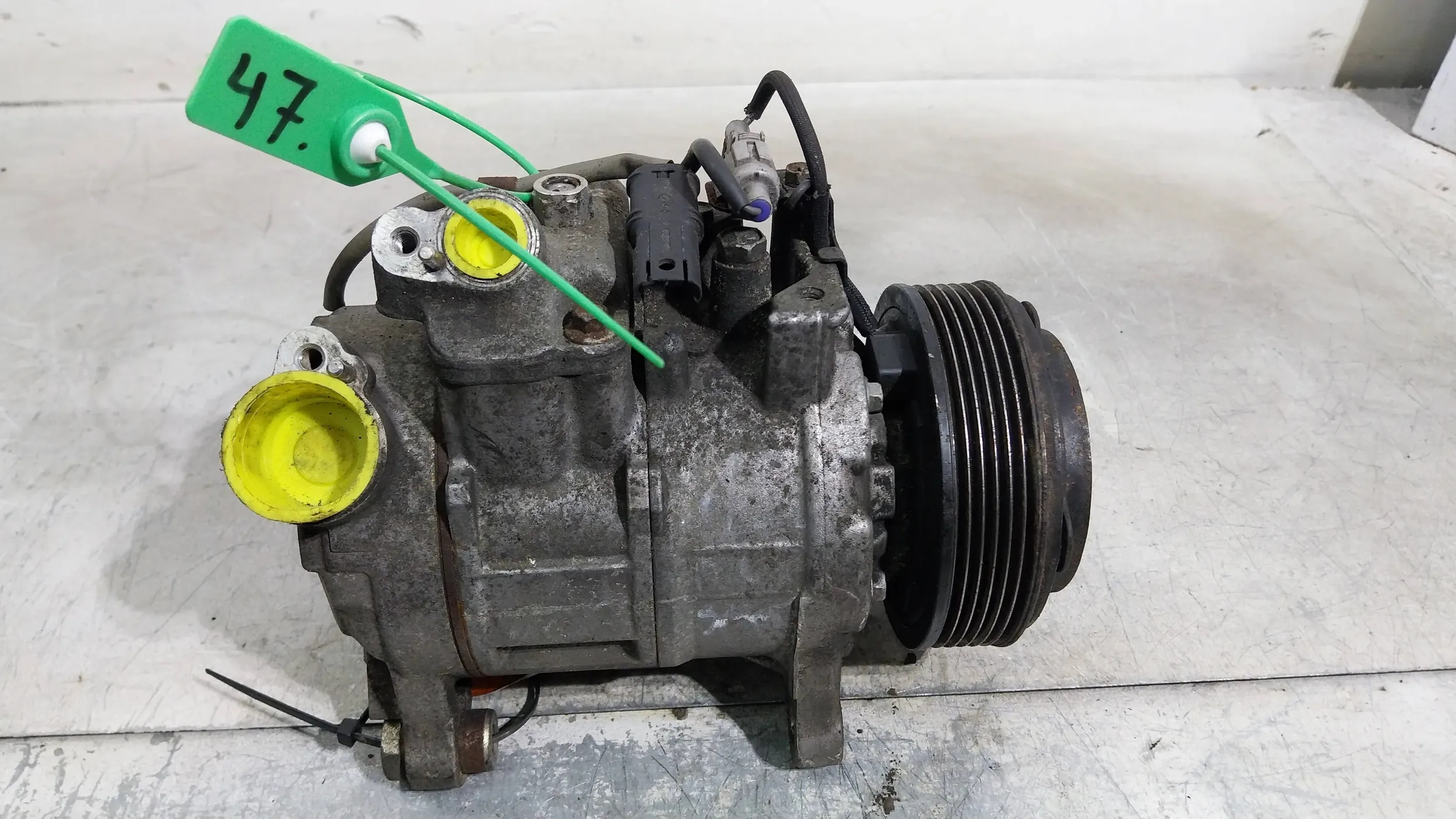 compressor compressor; of the air conditioning 447260-3821 BMW E90 2.0D 08-12