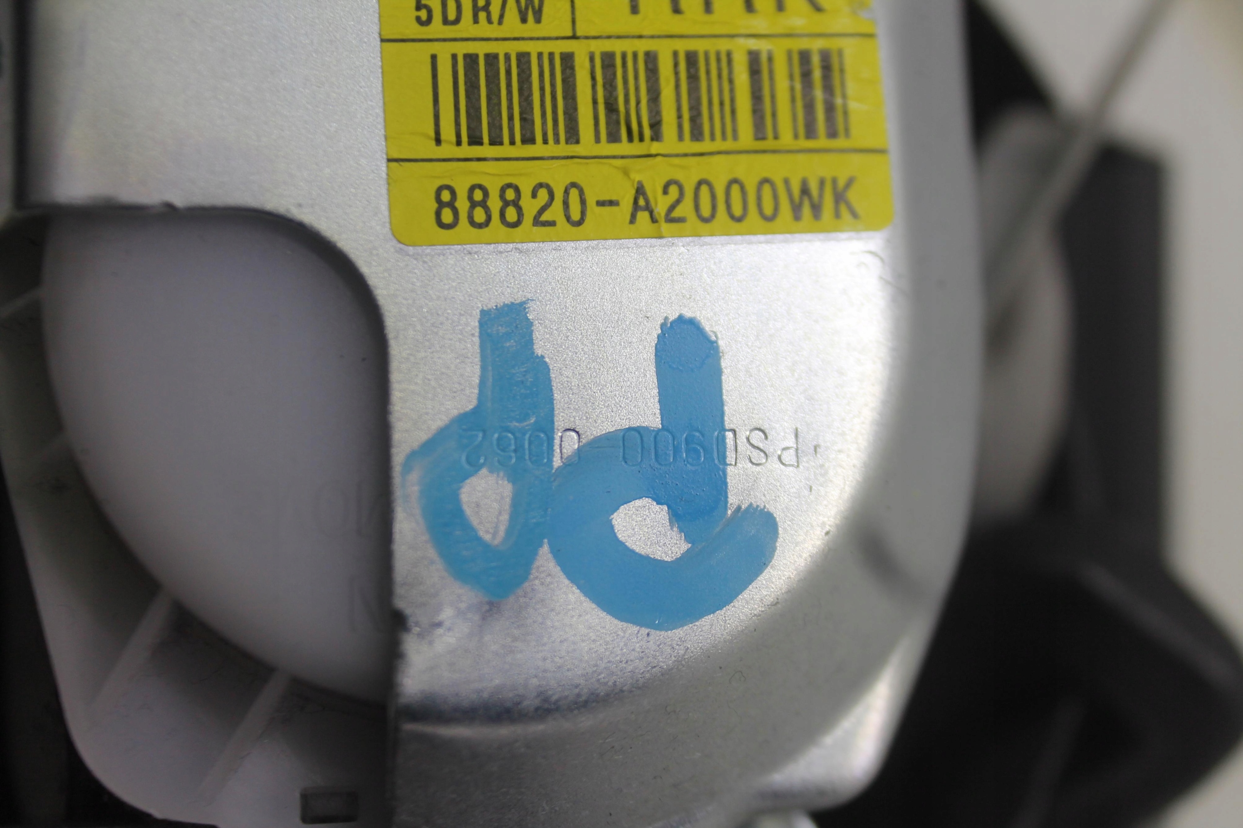 Gurten Sicherheits Spanner rechts vorne 88820-A2000WK KIA CEED II 12-18