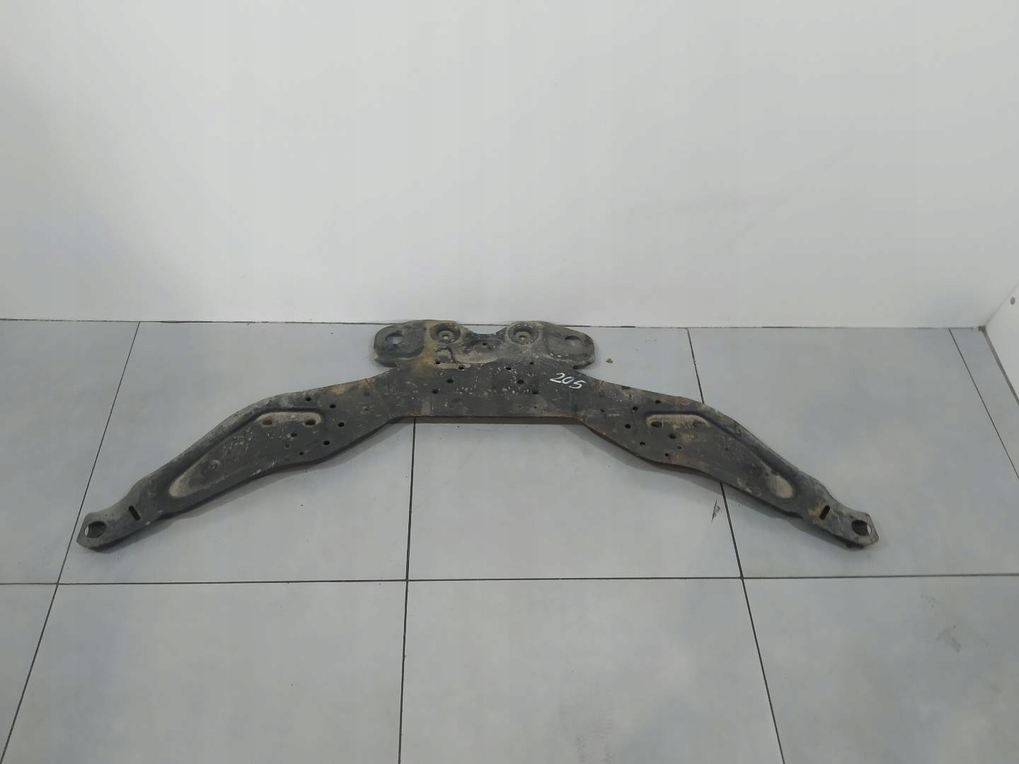 axle beam RAMA pillar front Infiniti Q50 and (2013- )