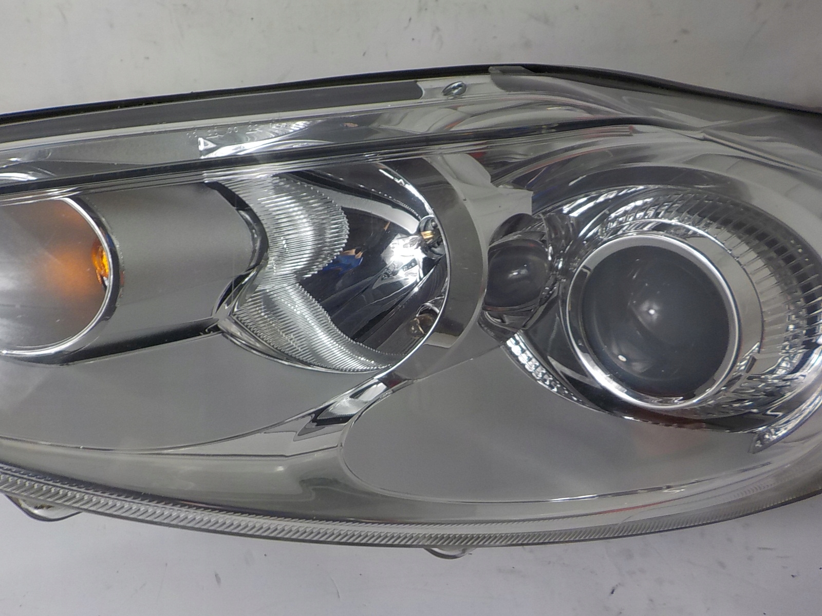FORD FIESTA VII MK7 light left front front UK
