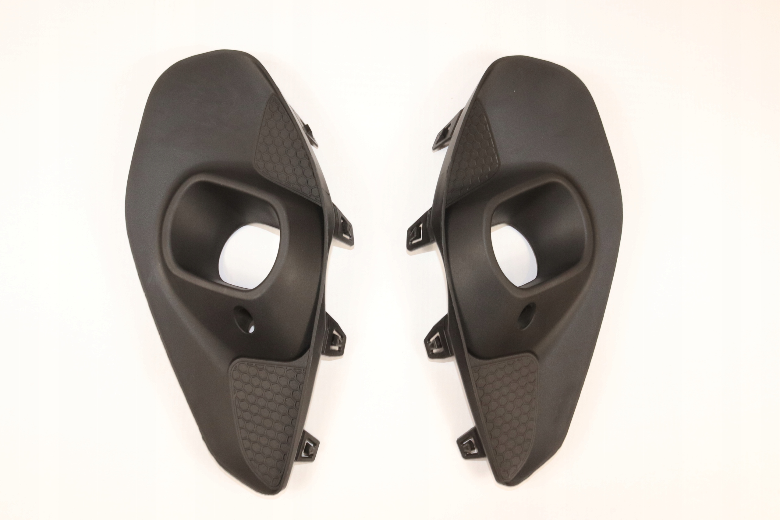 9830218280 9830241080 - OPEL CORSA F РЕШЕТКА БАМПЕРА НА ГАЛОГЕН ЛЕВЫЙ И ПРАВЫЙ