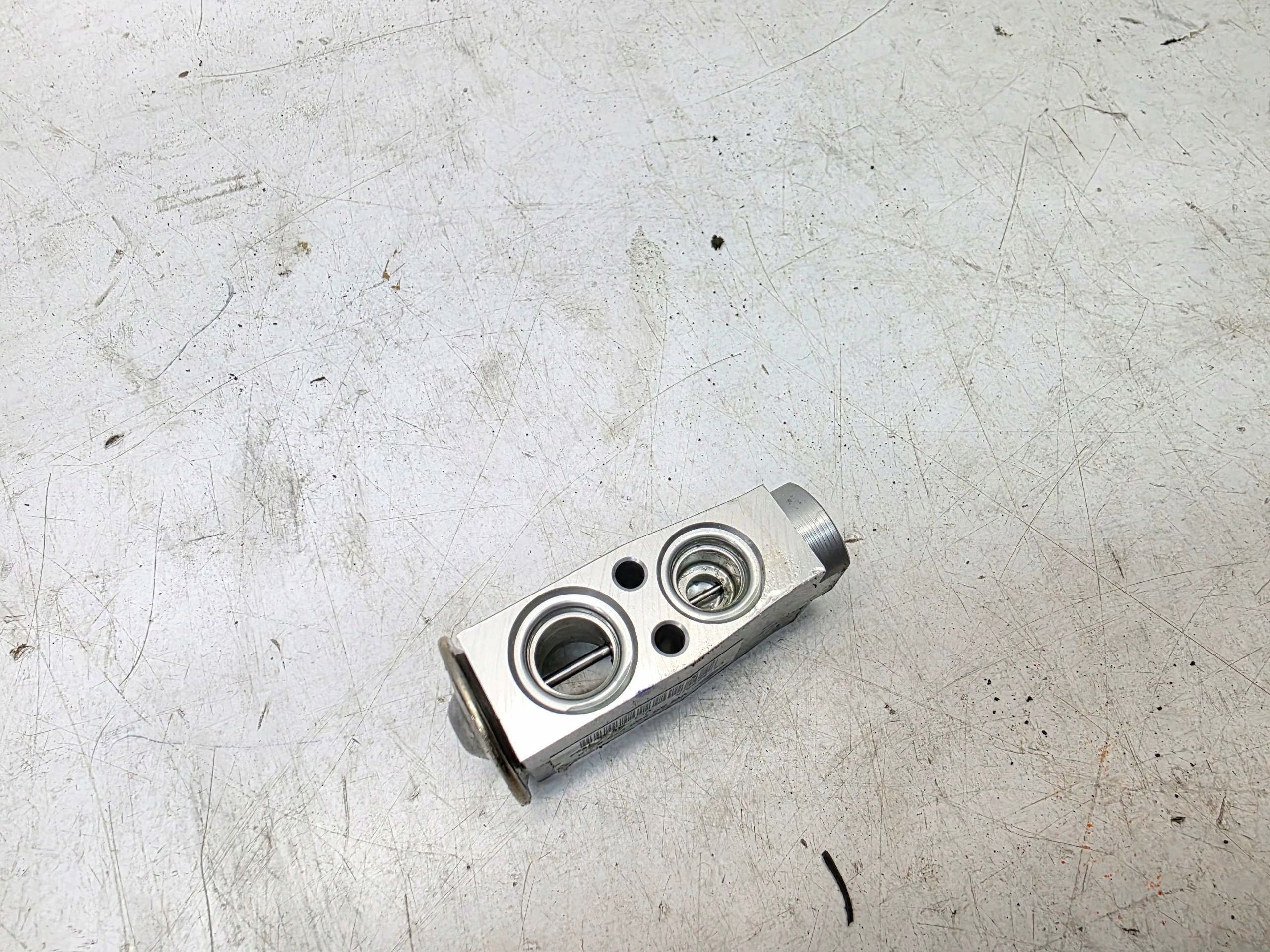 Sensor ROZPREZNY klimaanlage AUDI A3 8V 5Q1820103G
