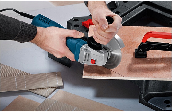 SZLIFIERKA KATOWA BOSCH 125MM 720W WASKA LEKKA Producent code GWS 7 125tad