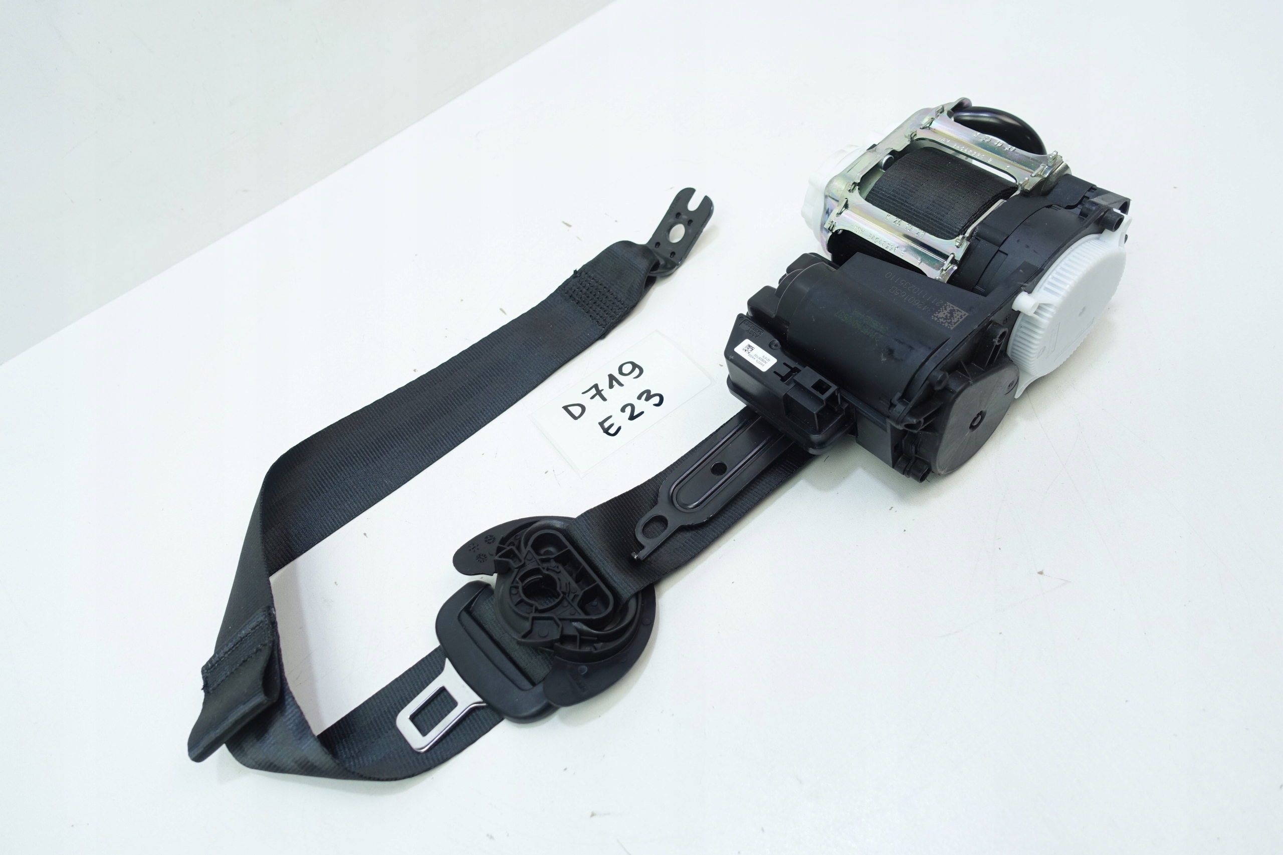 tension belt safety right front AUDI A3 8Y 20