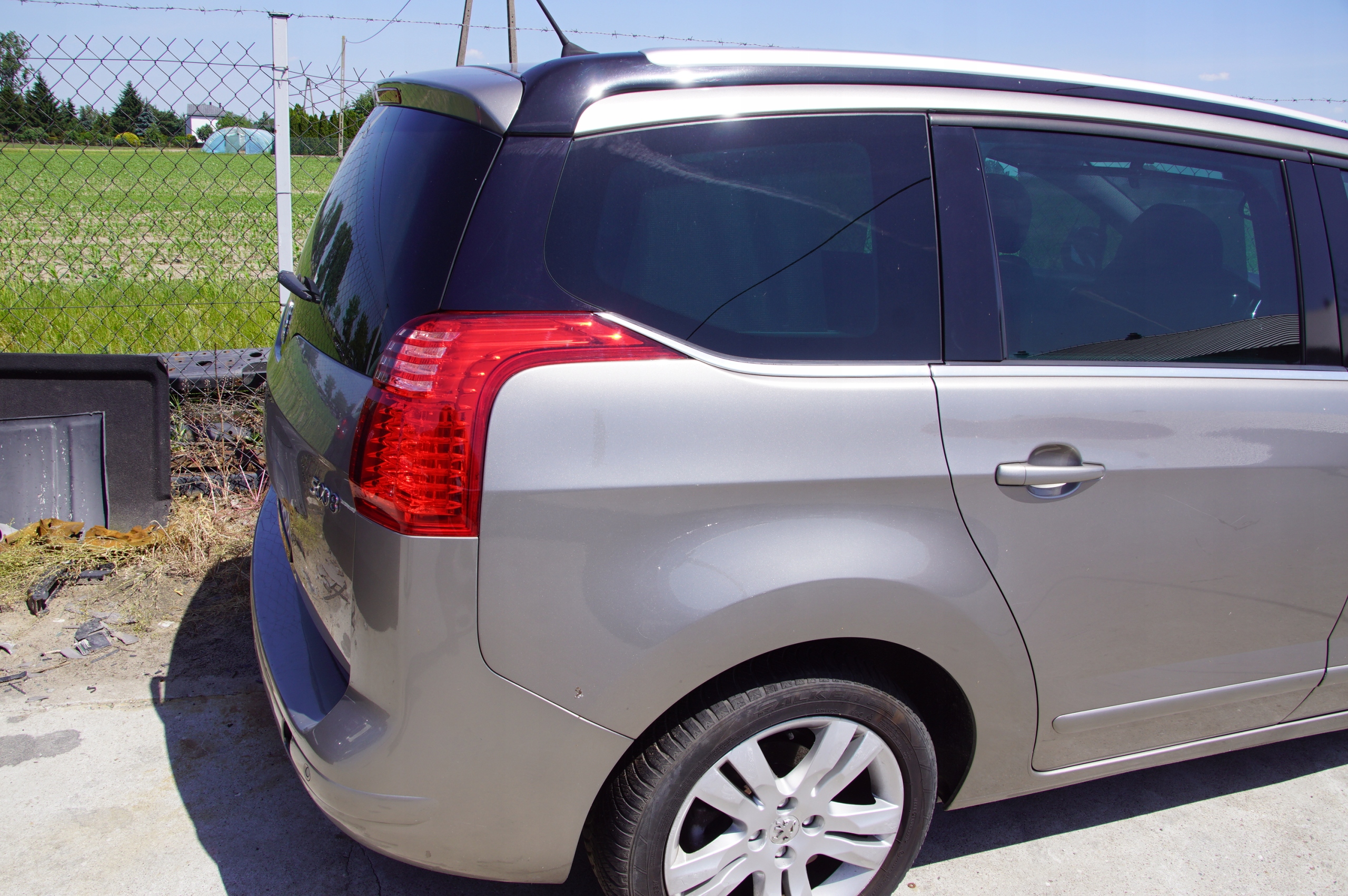 LONGHERONE parafango Destra posteriore EVGC PEUGEOT 5008 e