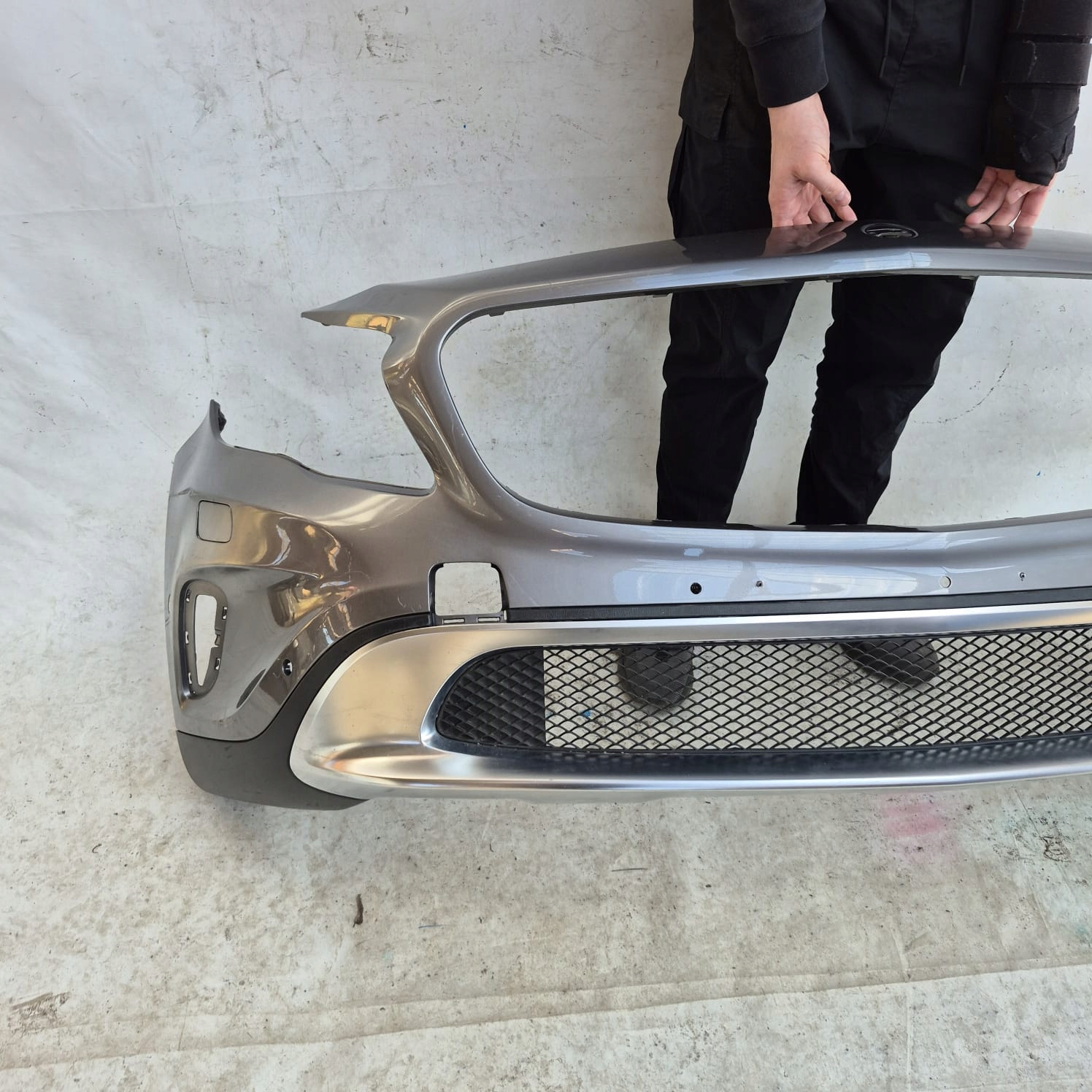 MERCEDES GLA and 1 X156 13-16 bumper front front washer PDC