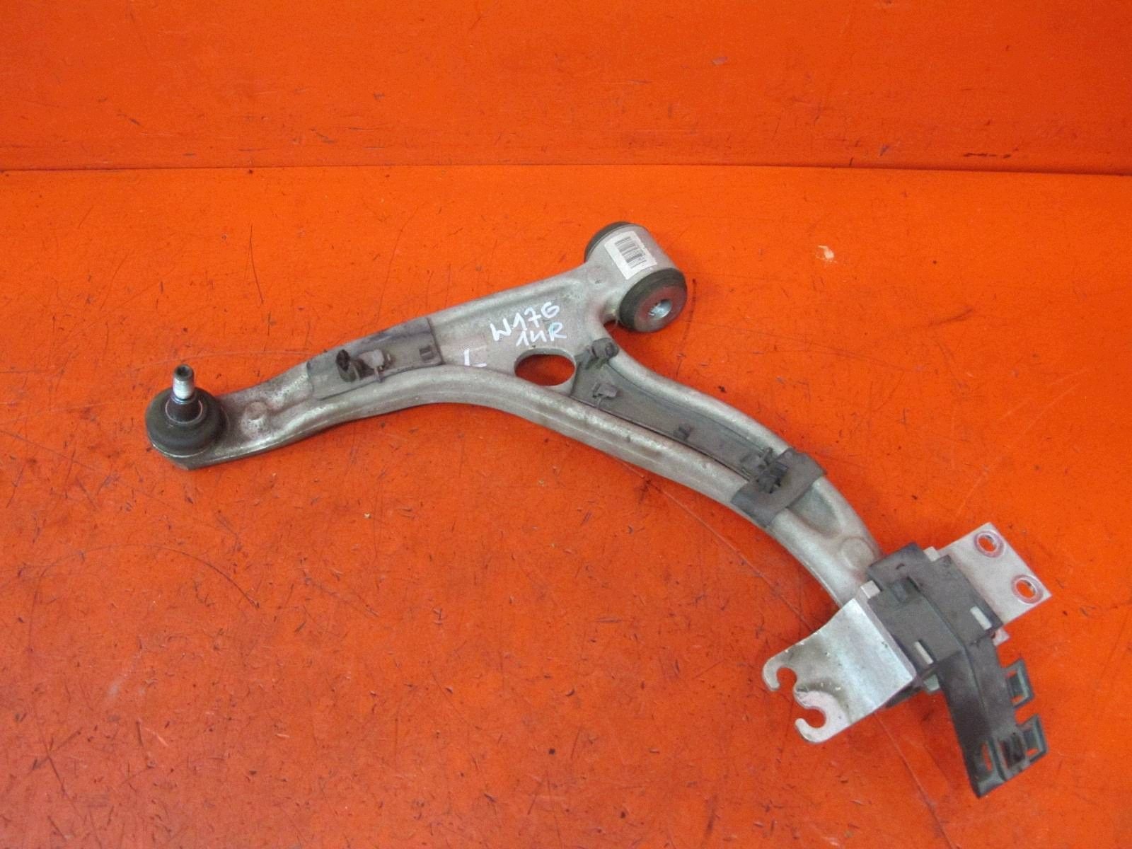 MERCEDES A-KLASA W176 W246 arm left front front A2463304700