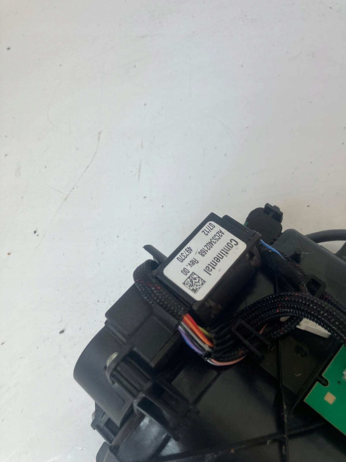 EKRAN display navigation devices PEUGEOT 3008 and LIFT