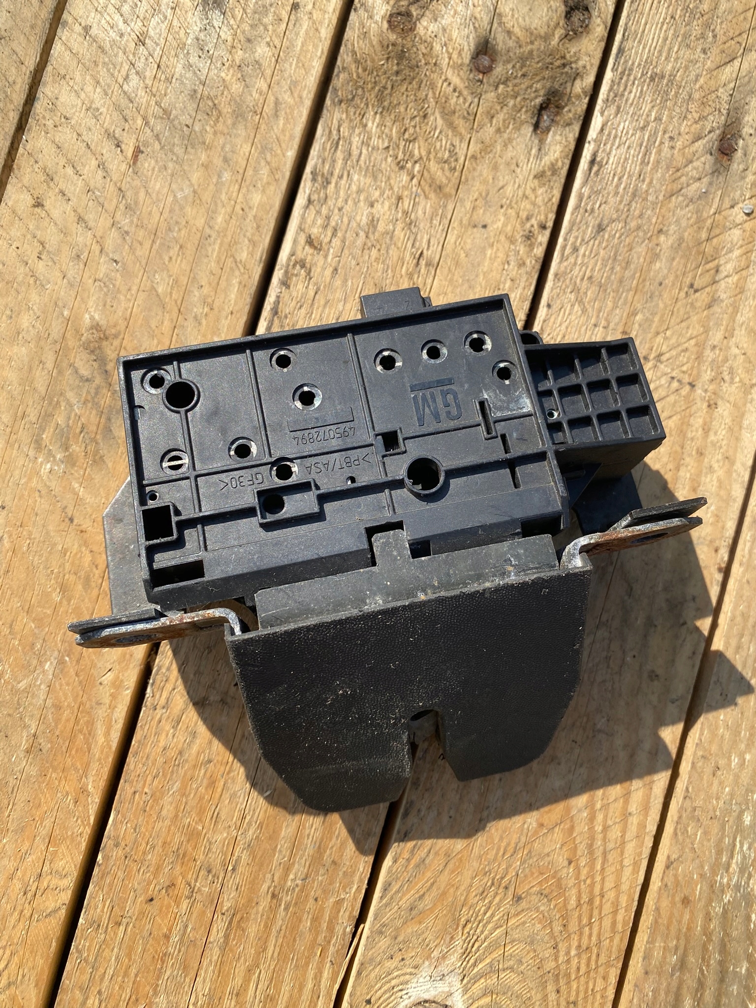 lock bonnet rear part boot OPEL SIGNUM C 03-05 13185566
