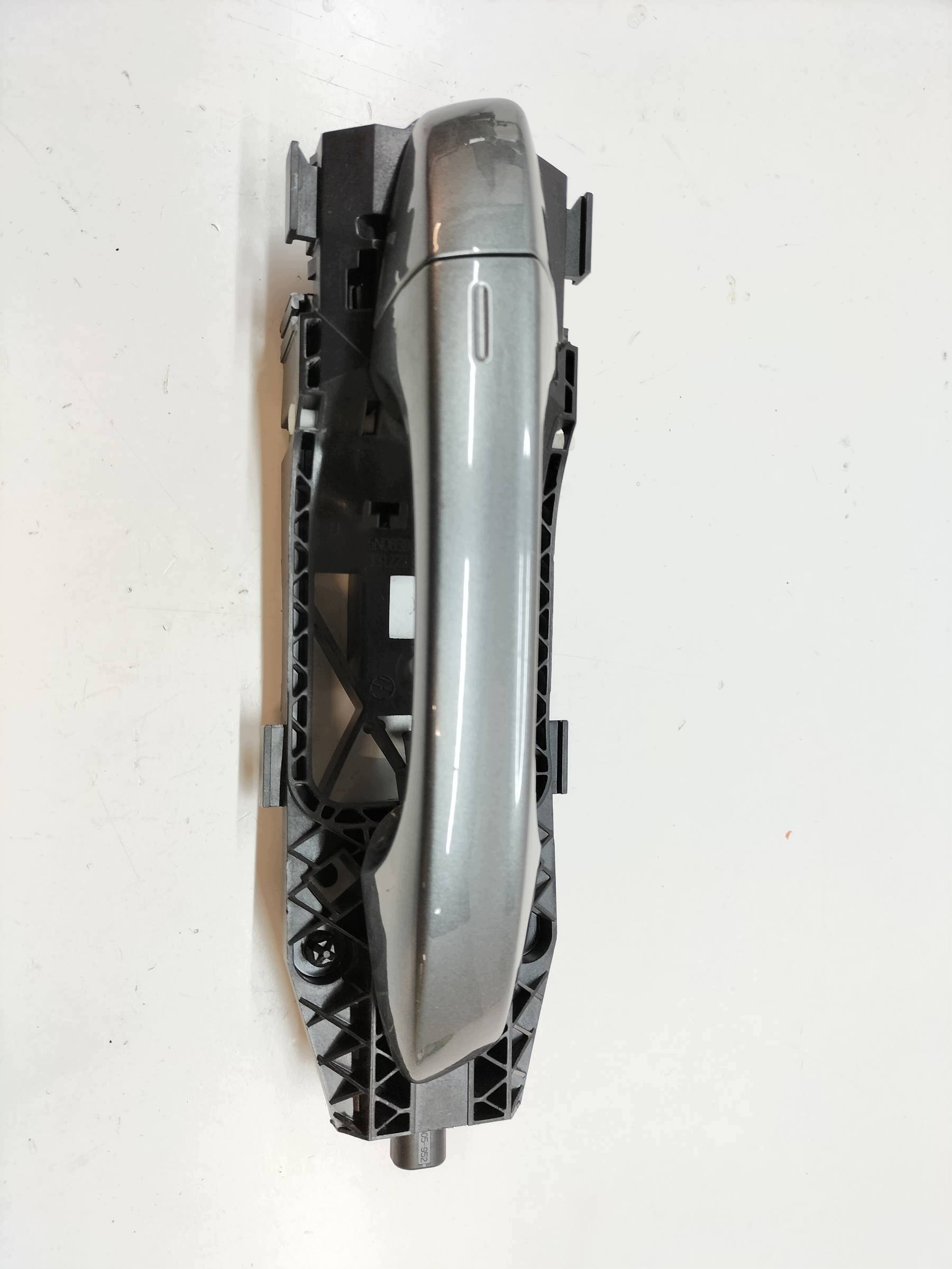 handle exterior right front KEYLESS grey Skoda Karoq and (2017-)