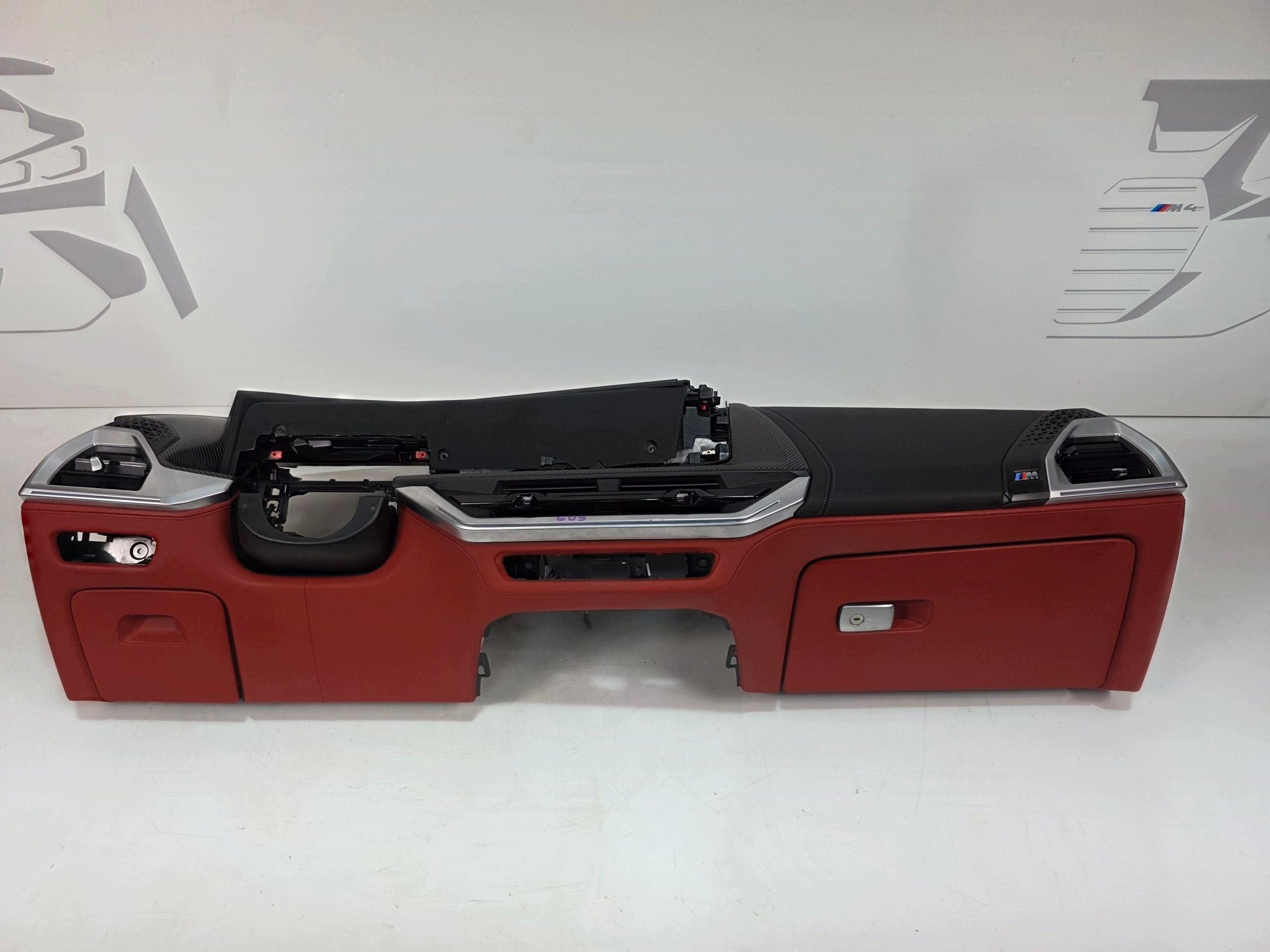 dashboard console HEAD-UP HUD BMW G09 SAKHIR ORANGE BLACK