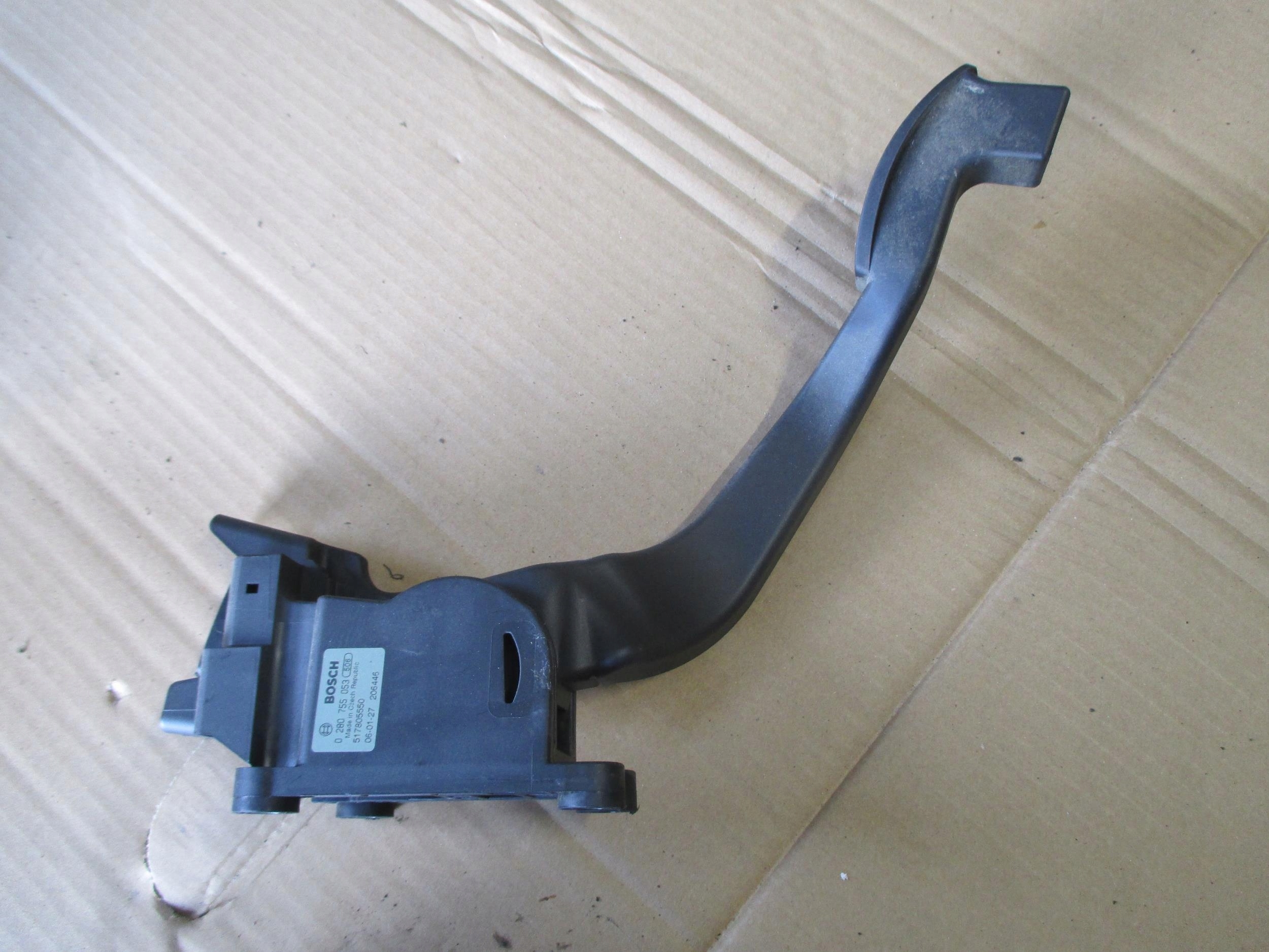 FIAT IDEA 1.4 03-10 POTENCJOMETR GAZU 0280755053