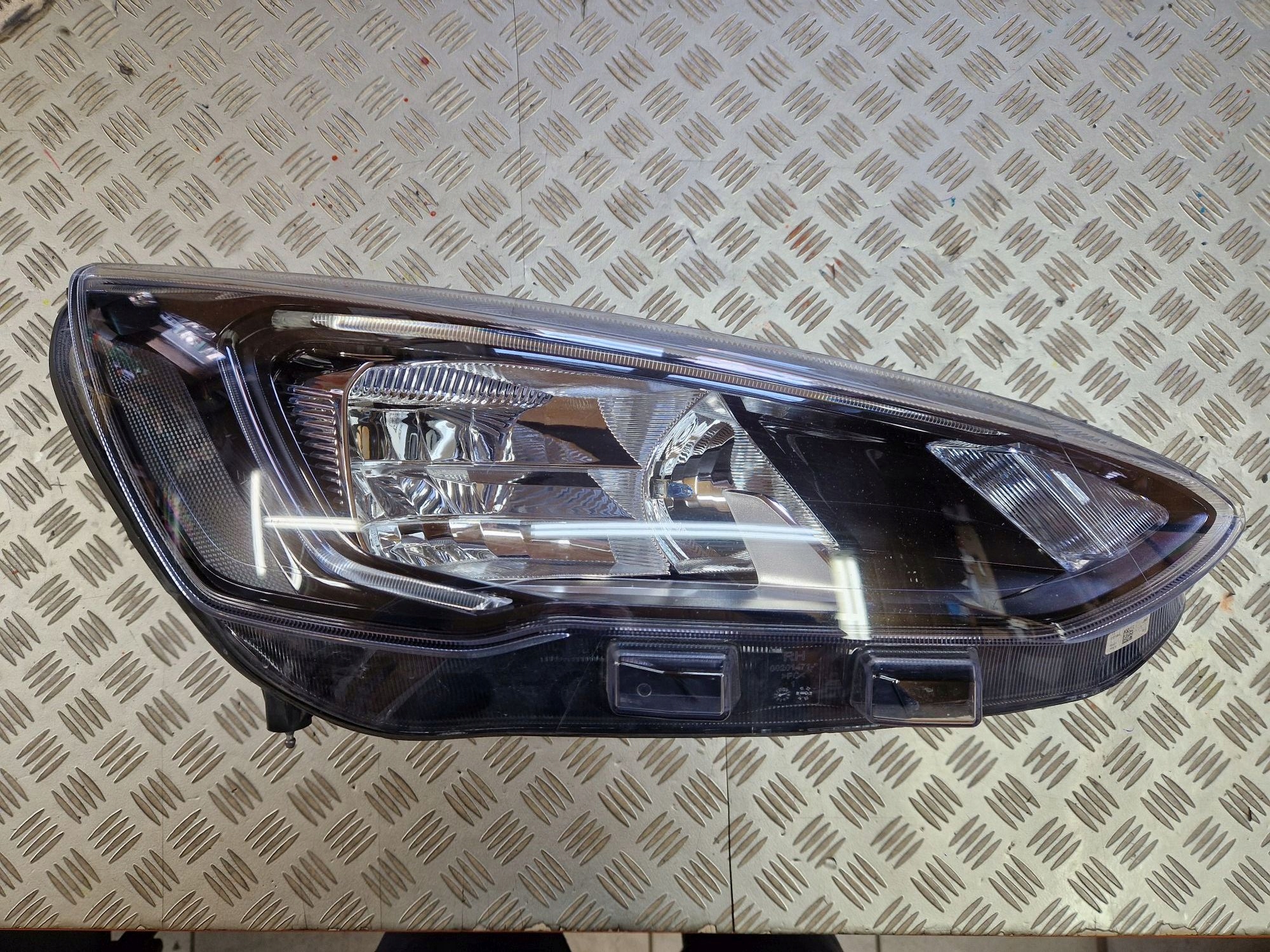 light right front LED FORD FOCUS IV MK4 2018R->