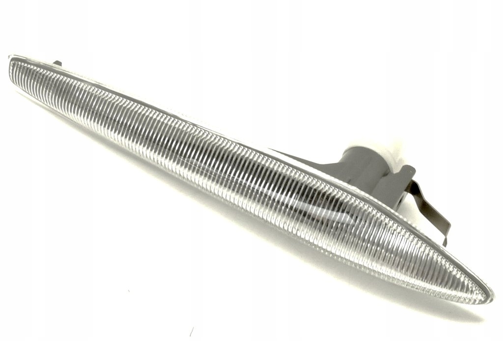 Боковой мигалка Alfa Romeo OE 60691105