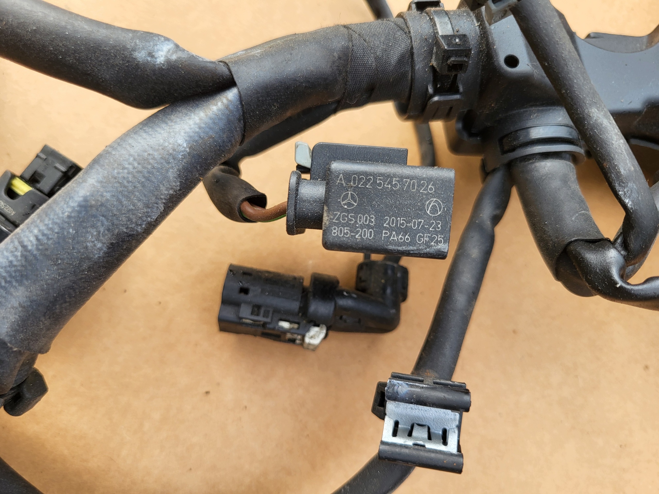 bundle motor wiring MERCEDES C W205 2.0 CGI A2740103307 A2741410140