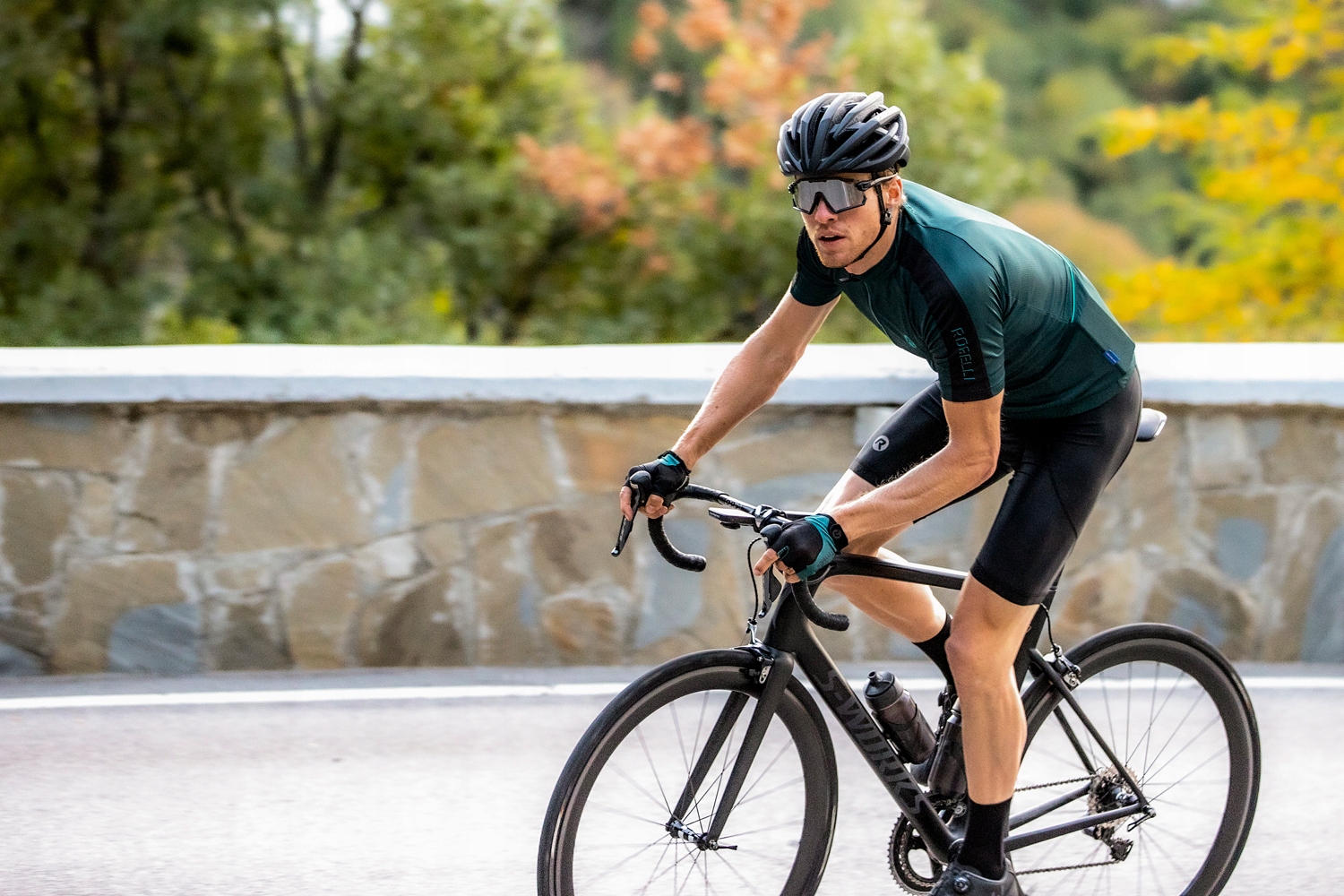Rogelli CORE spodenki rowerowe wkładką Rozmiar XXL