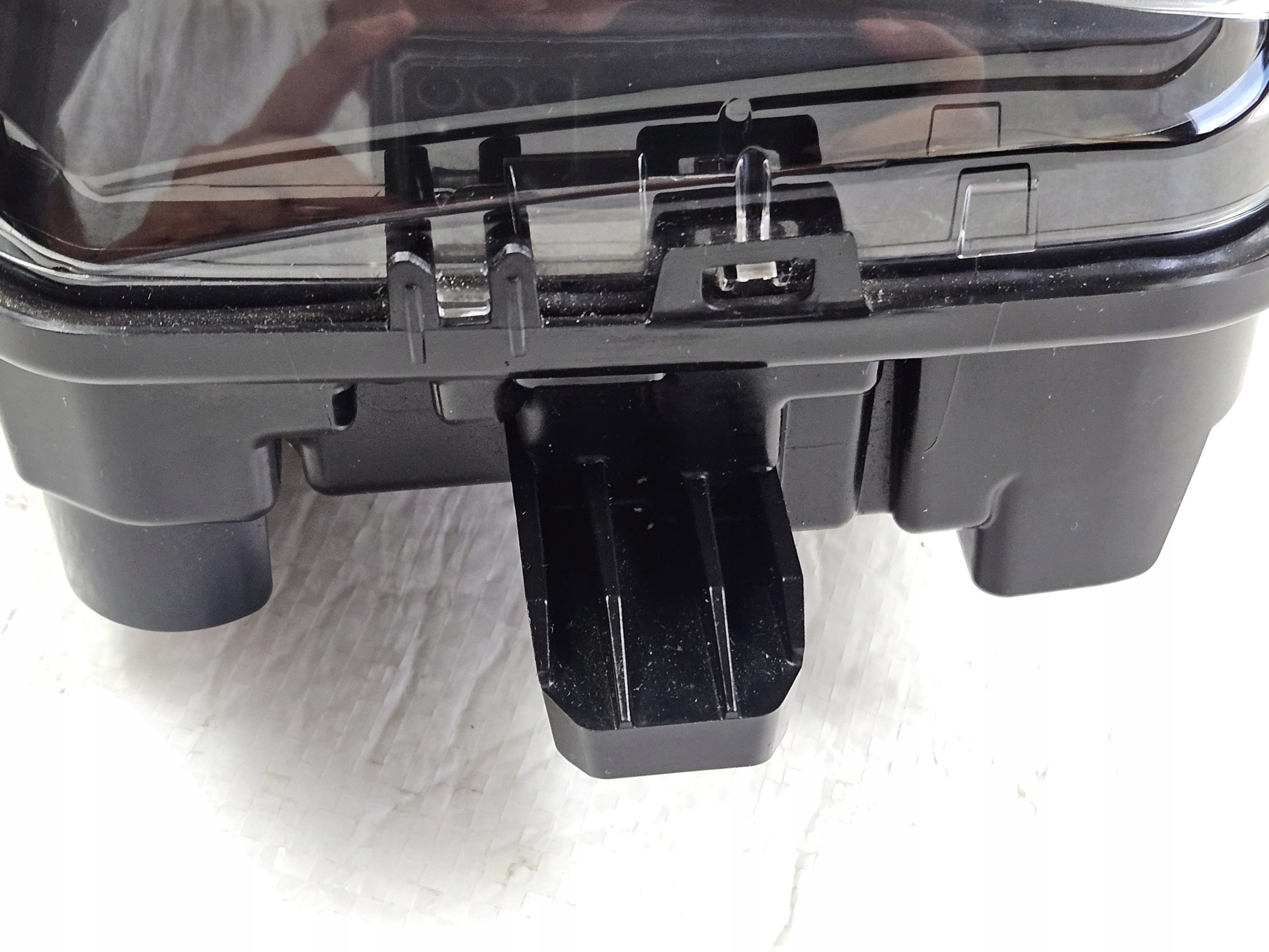 свет противотуманки ГАЛОГЕН правый vw и 1 2018- 2GM941662