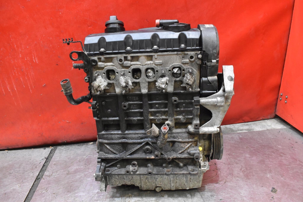 engine pillar DIESEL BXE VW PASSAT B6 1.9 TDI 105 KM 05-10 KOMPRESJA
