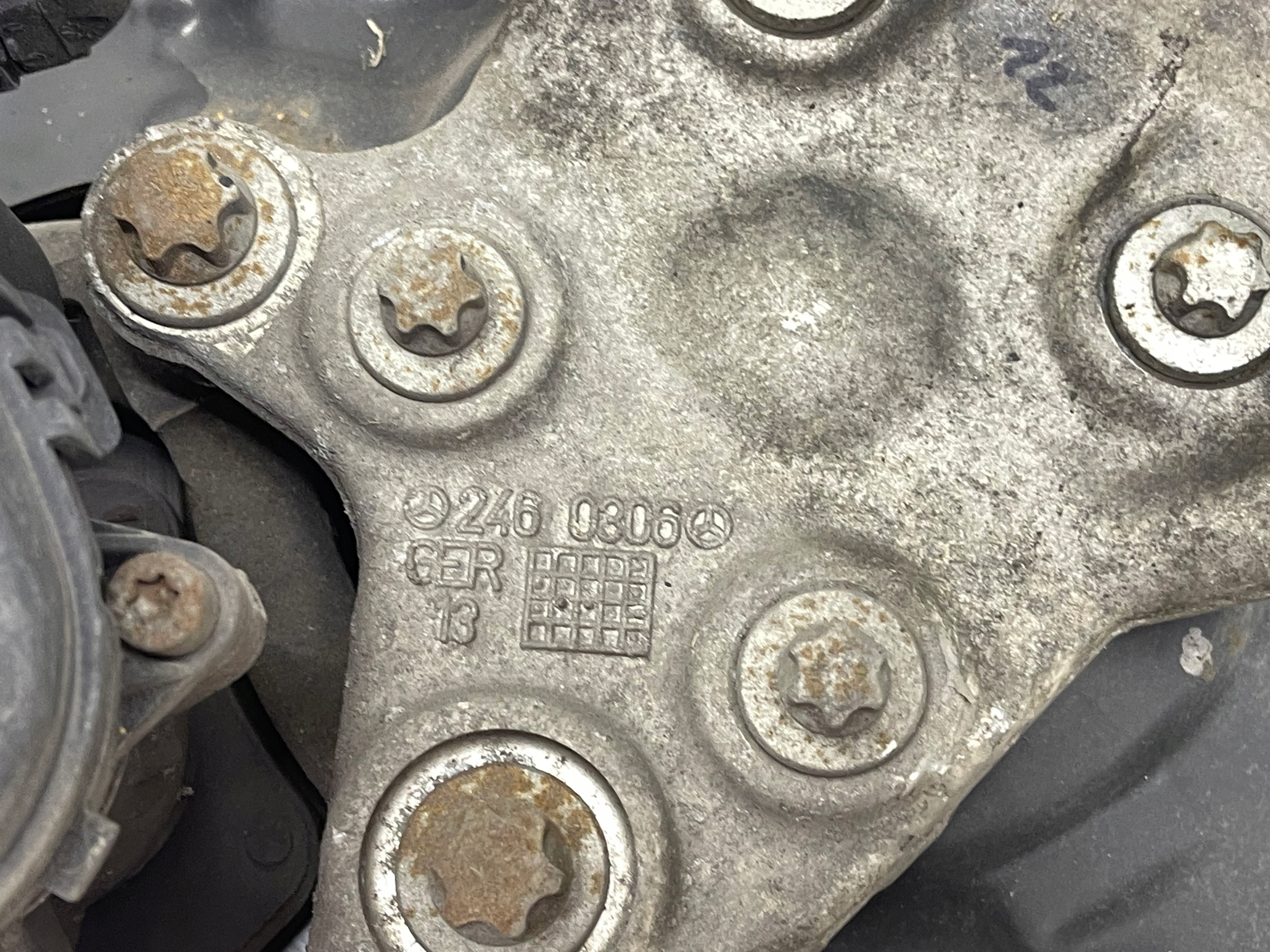 MERCEDES W246 swing left rear part 1.6 CGI A2460306