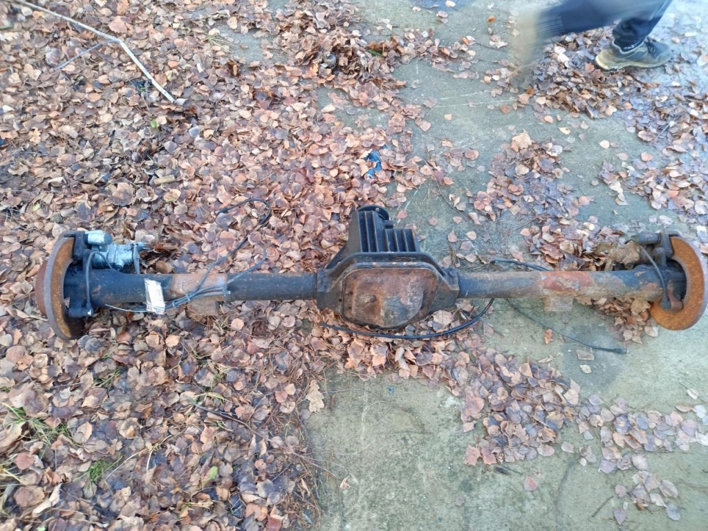 IVECO DAILY III 2.3 MOST BELKA ZAWIESZENIA TYŁ