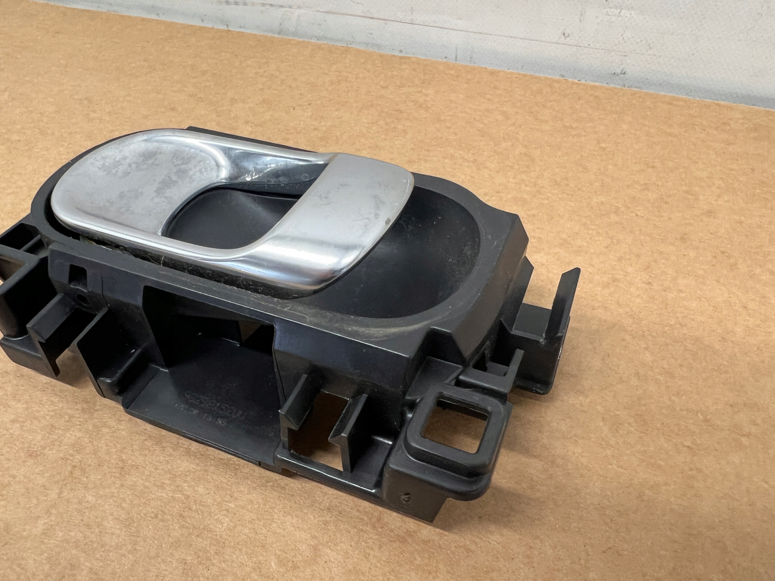 Citroen C5 Aircross handle door inner right