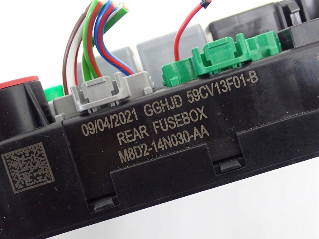 SKRZYNKA BEZPIECZNIKÓW MODUŁ BSI JAGUAR E-PACE 21R Wersja Europejska