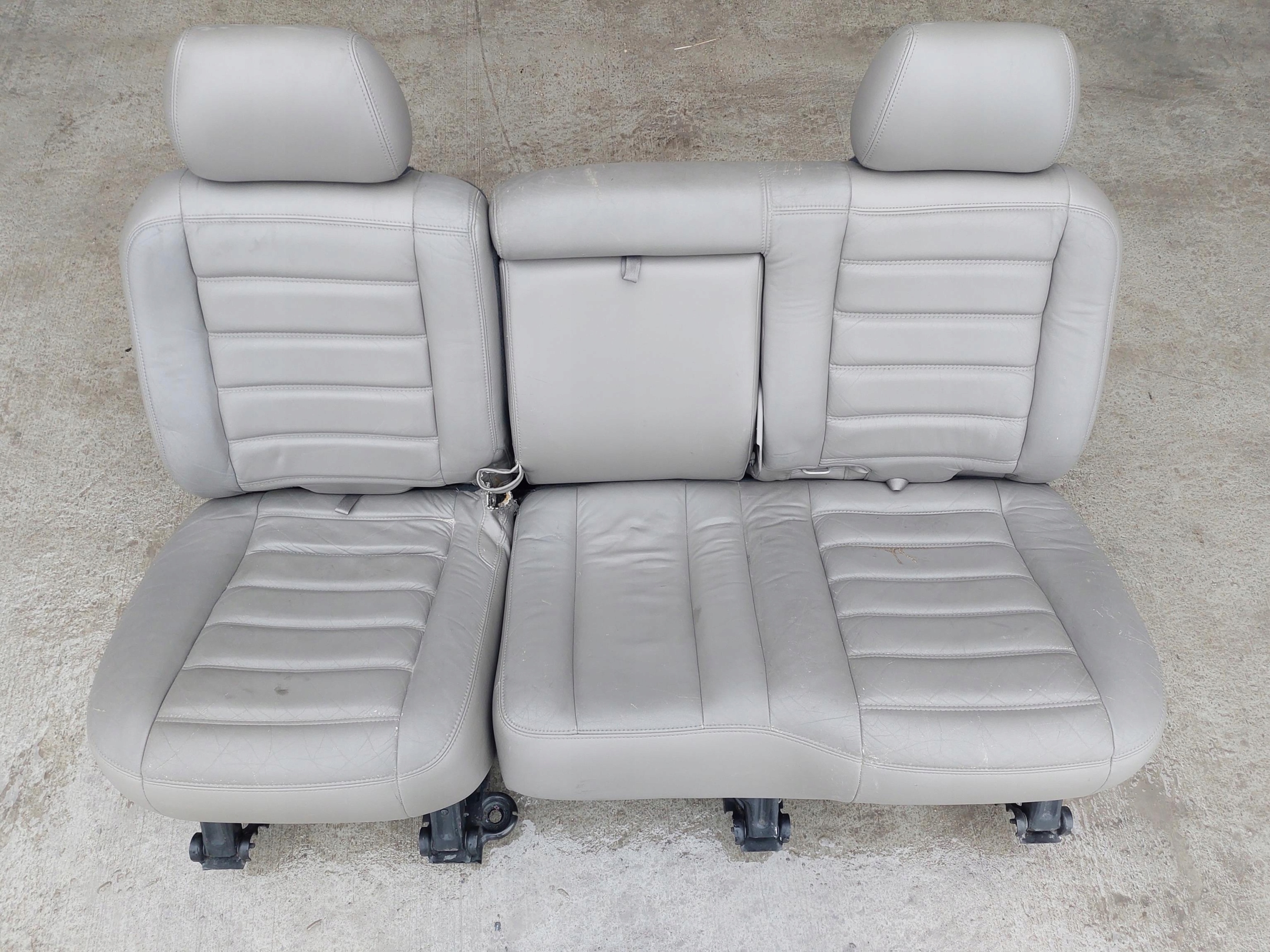 Sitz heck hinten Kopfstützen HUMMER H2