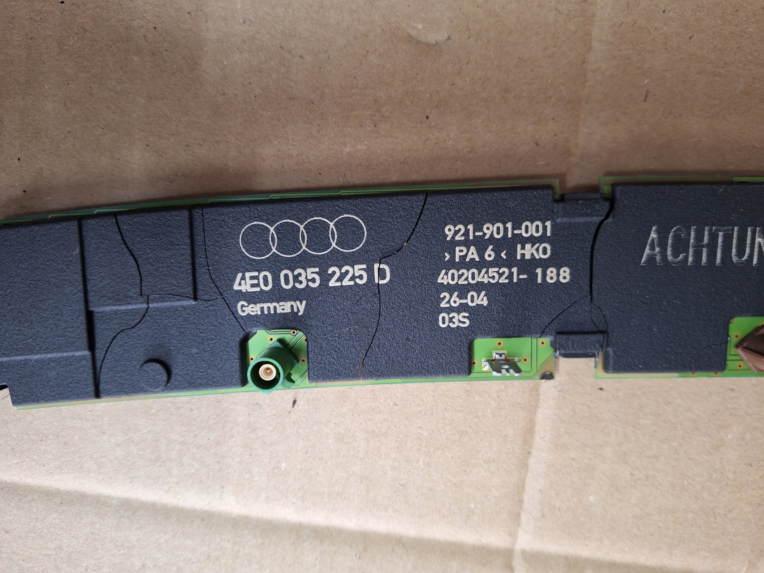 modul verstärker antenne AUDI A8 4E0035225D