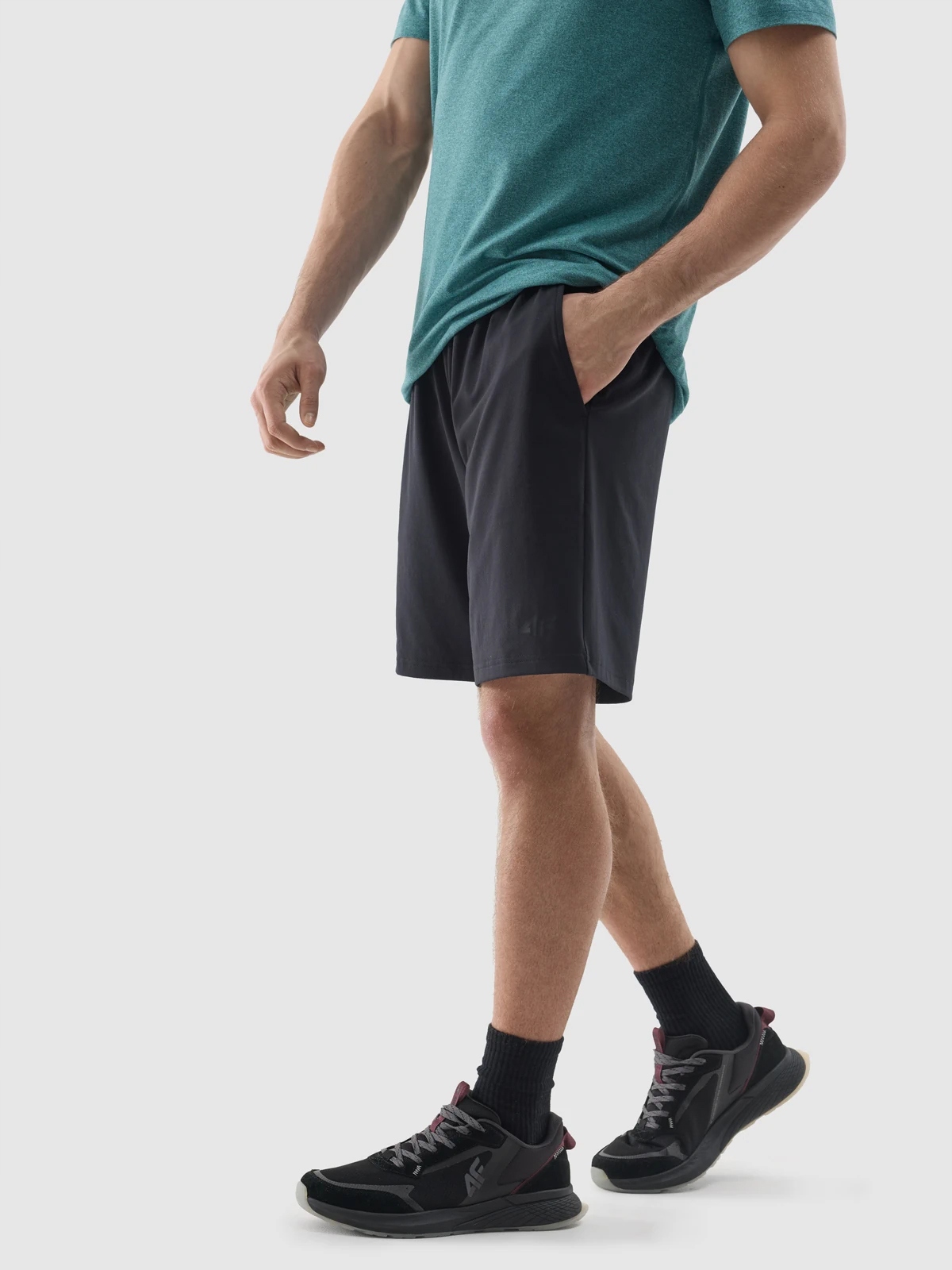 4F SPODENKI TRENINGOWE SZYBKOSCHNĄCE MĘSKIE SS24 Marka 4F