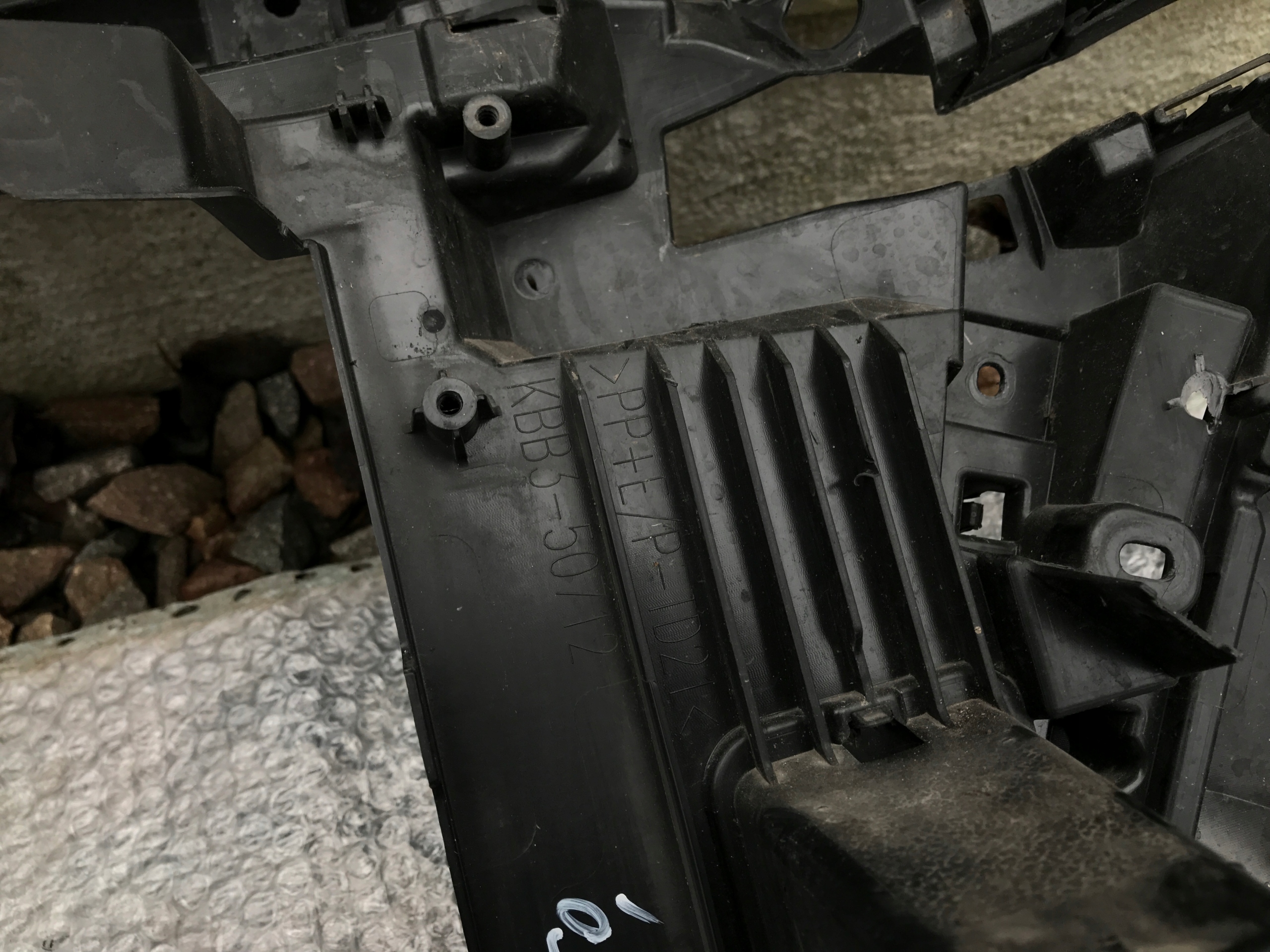 MAZDA CX60 CX-60 ATRAPA GRILL PRZÓD PRZEDNI 2022- 11160 Stan opakowania zastępcze