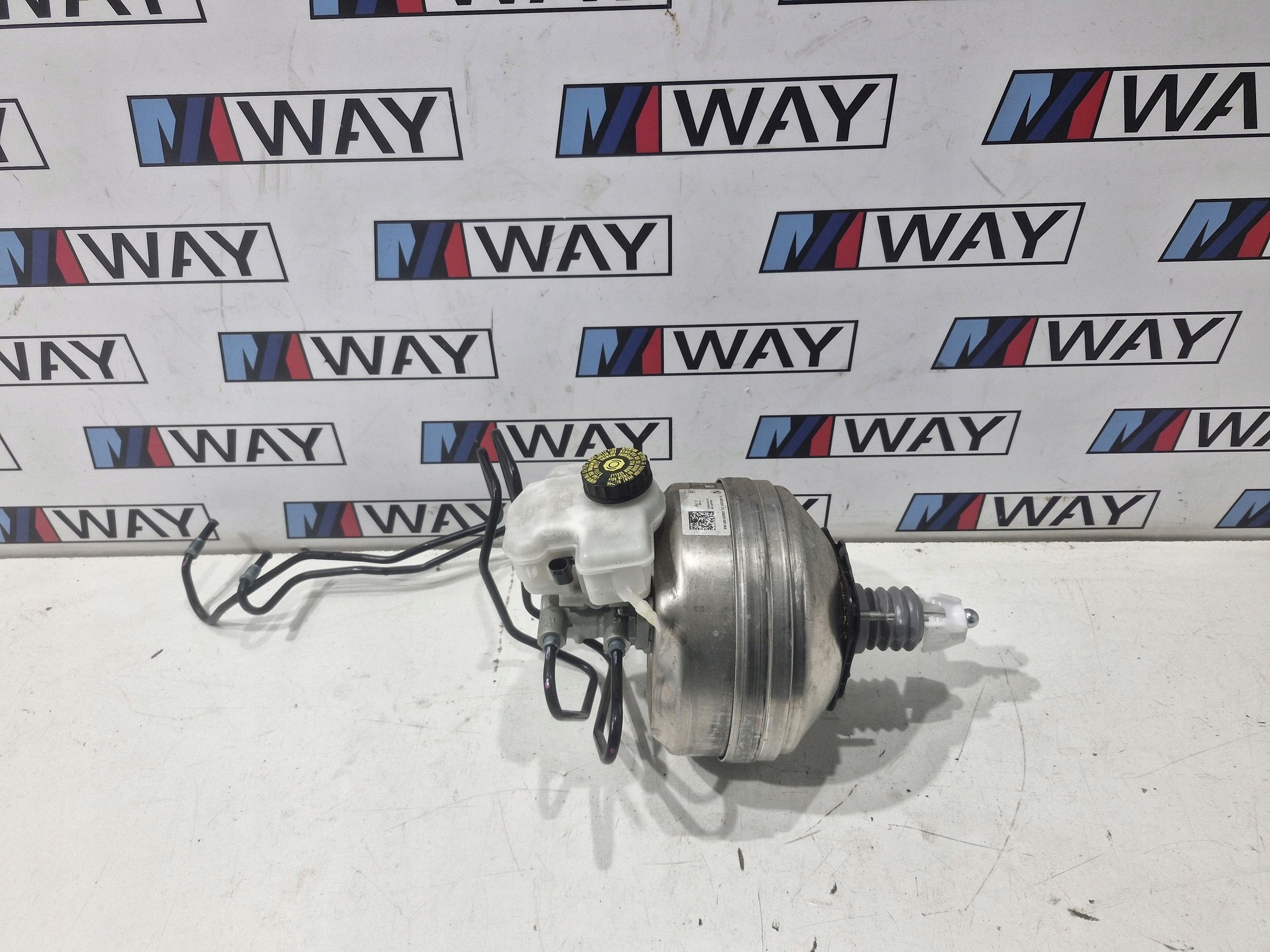 6892200 BMW G20 Servofreno ABS servo