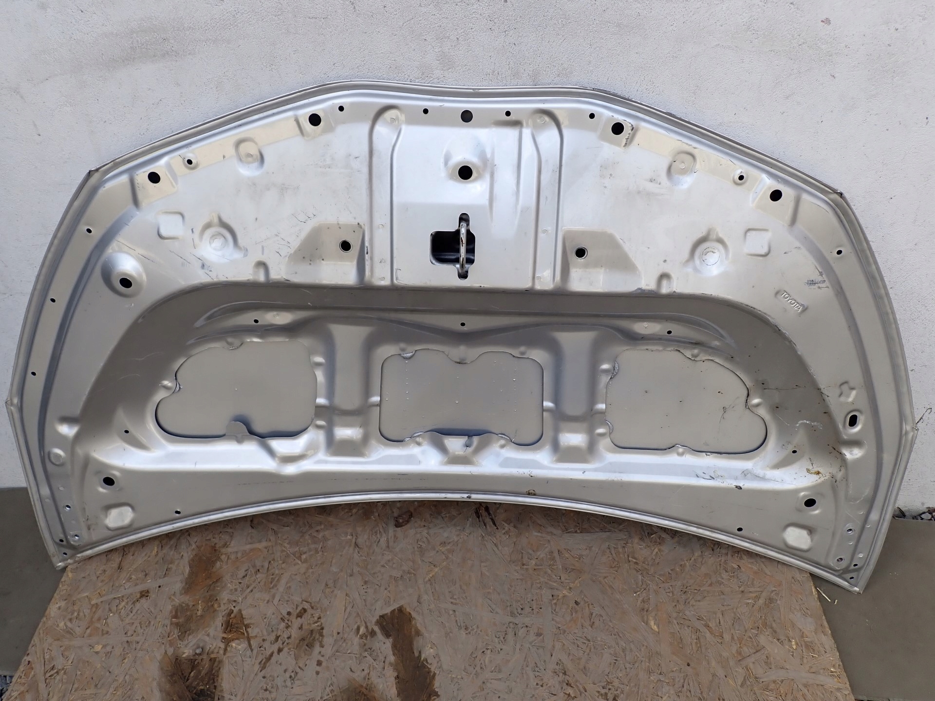 Cofano TOYOTA YARIS 3 III P13 2011-2020R