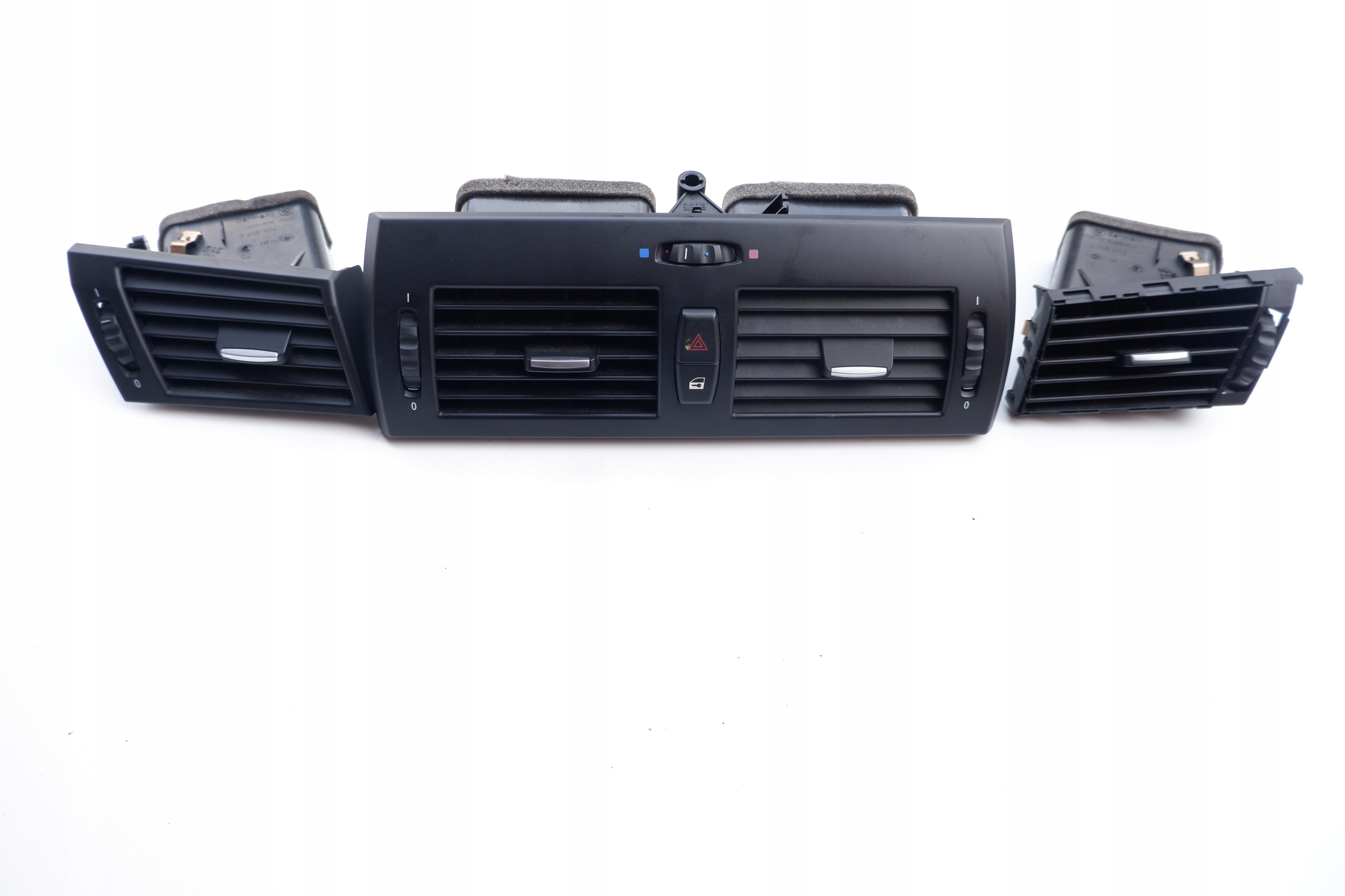 BMW E83 X3 решетка вентиляционной решетки лифт в сборе