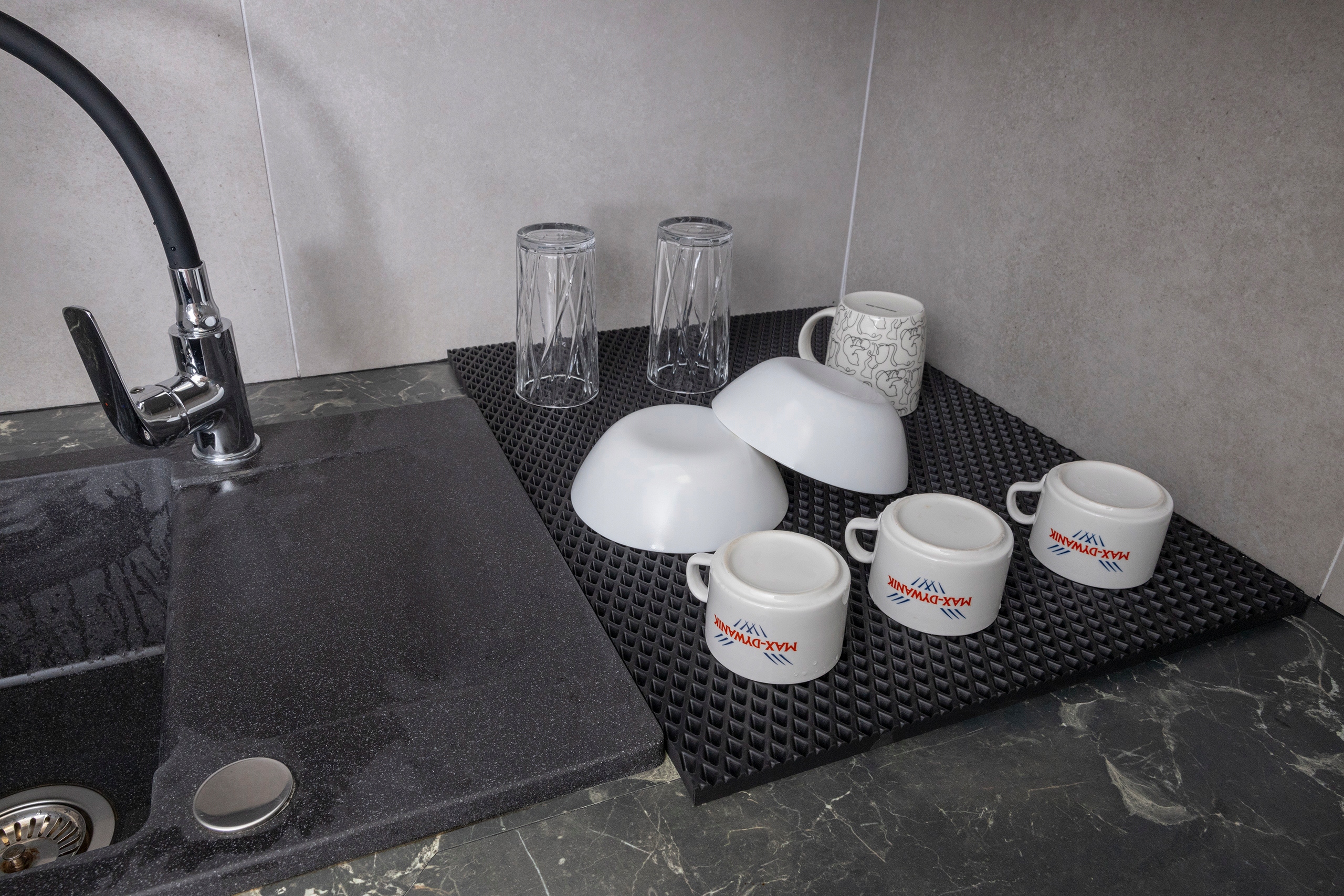 Ociekacz / szuszarka mata do naczyń 44x59 - L EVA Rodzaj ociekacz (suszarka)