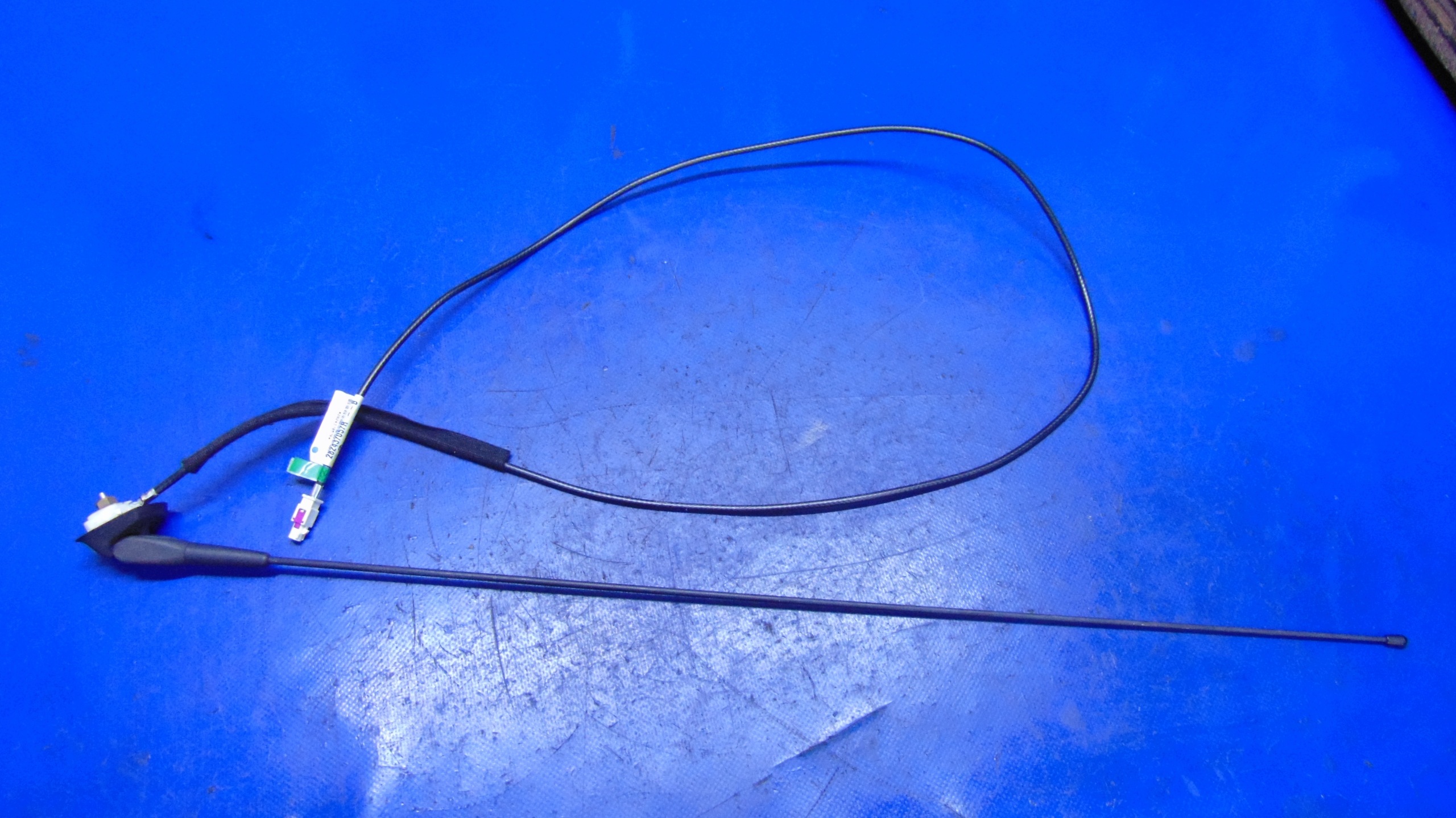 Antenne KABEL RENAULT KANGOO II LIFT 08-21 ROK