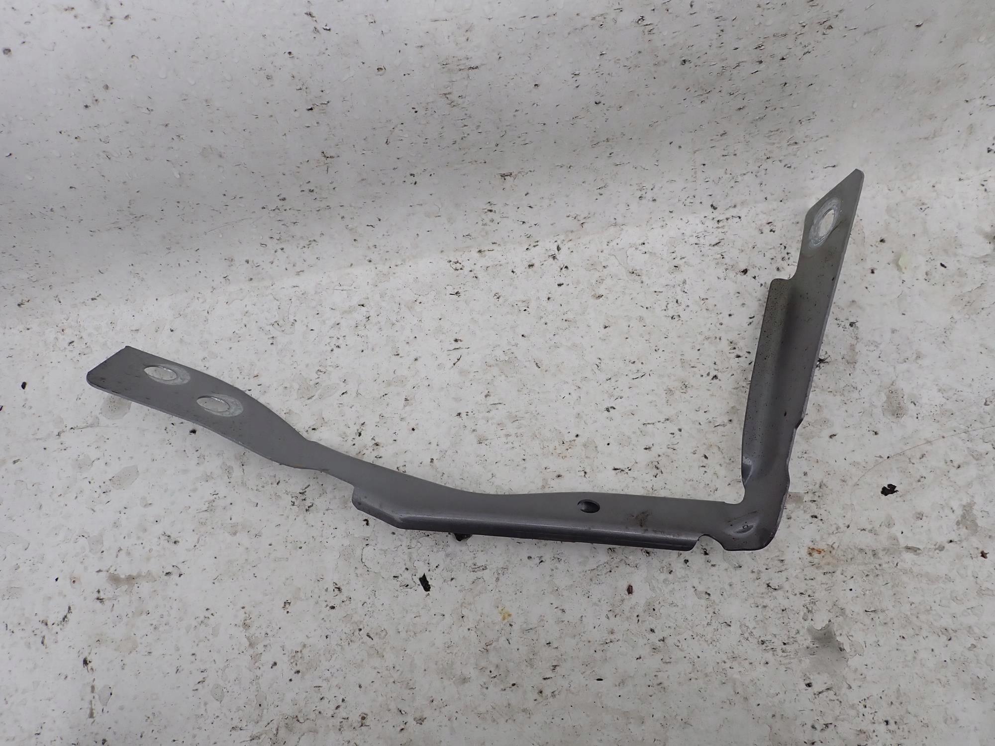 RENAULT CAPTUR LIFT 17-19 Console Aile Droite