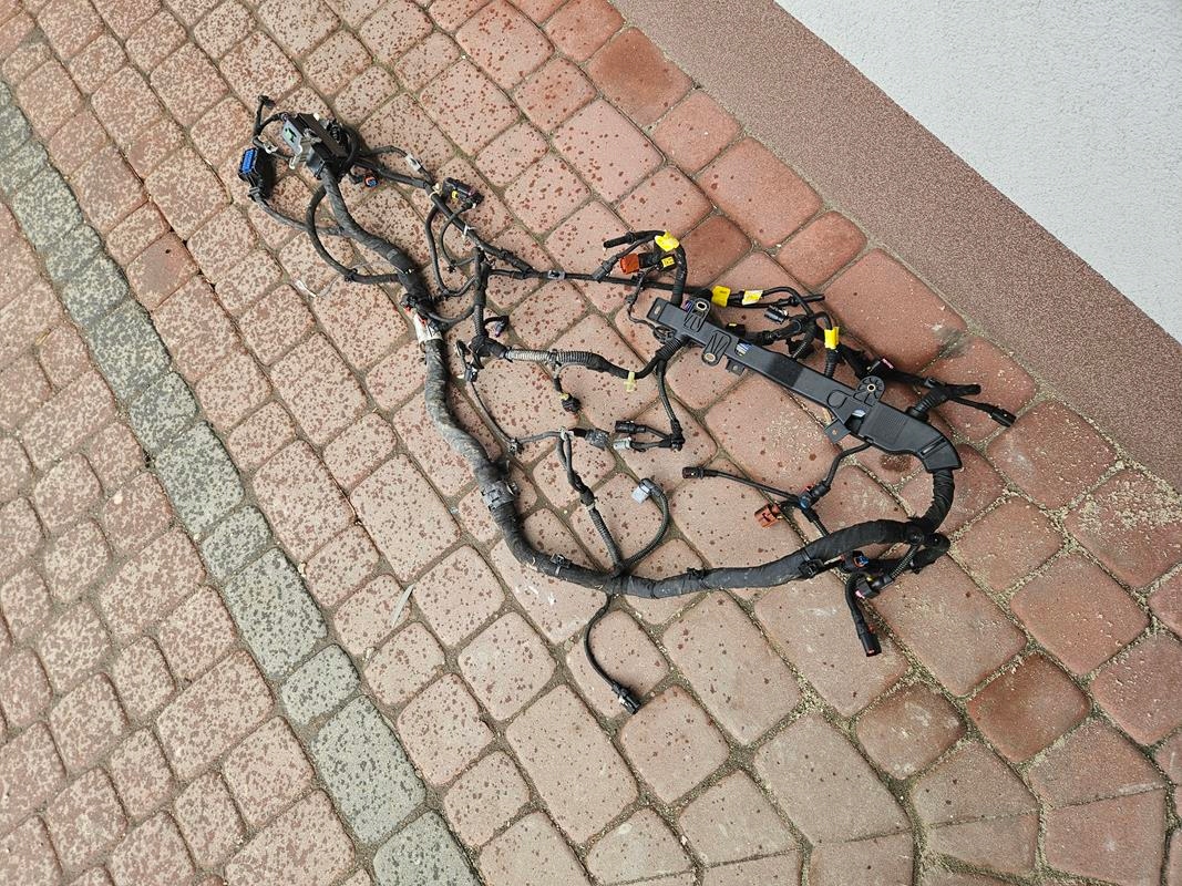motor wiring bundle connecting spoiler 1.6CDTI Opel Meriva B 13441825