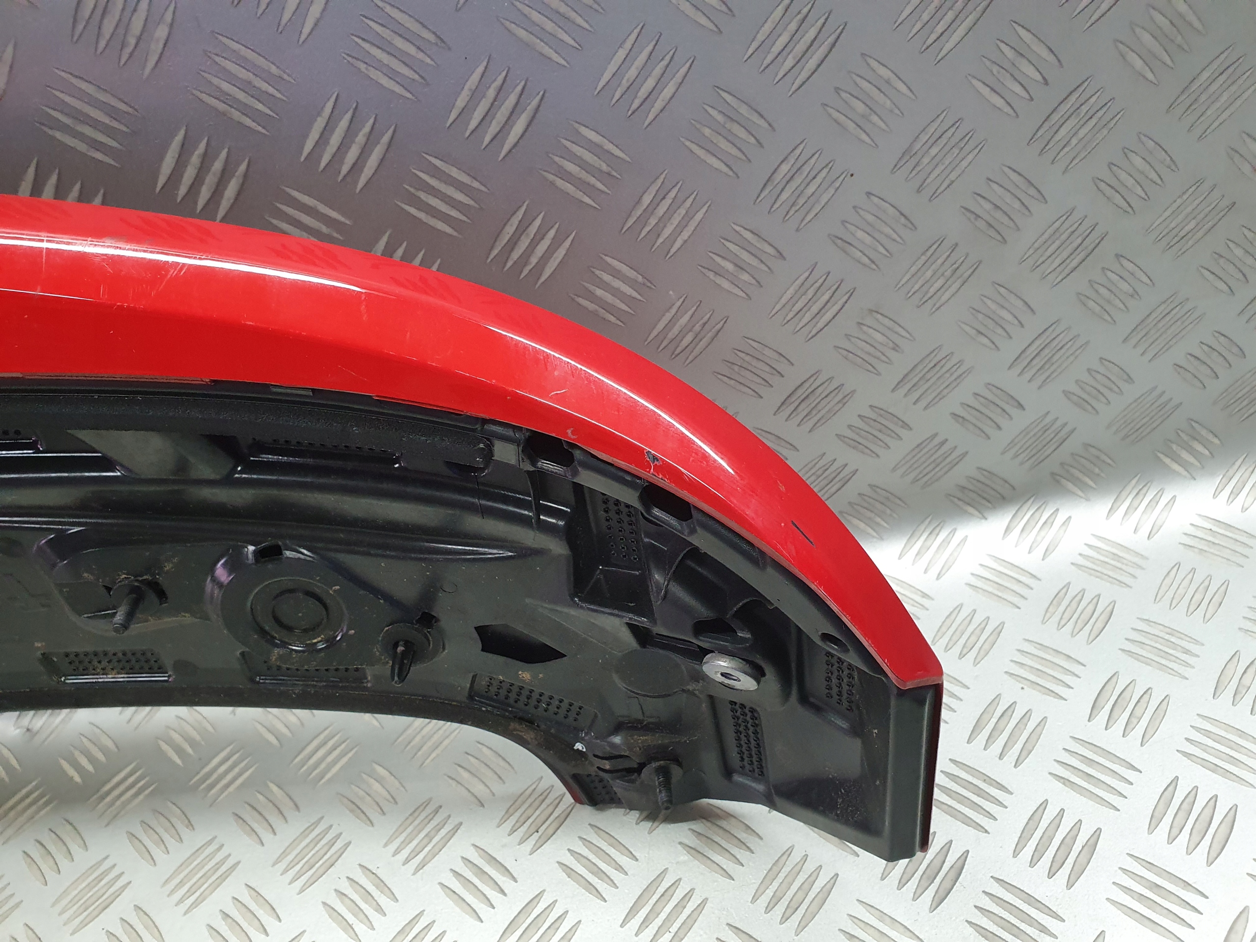 спойлер крышки стоп opel ASTRA K HB