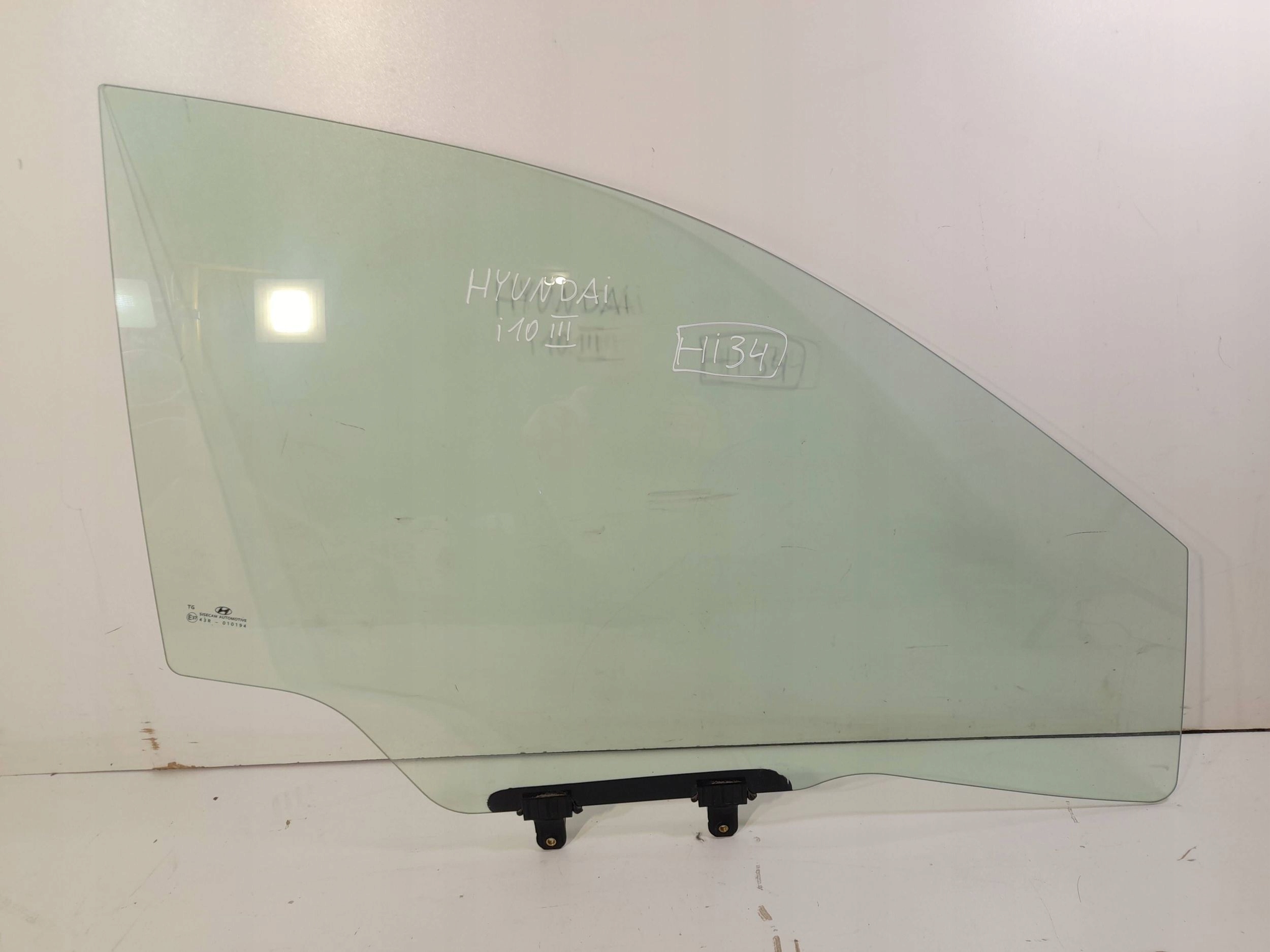 Hyundai i10 III window door front right (HI34)