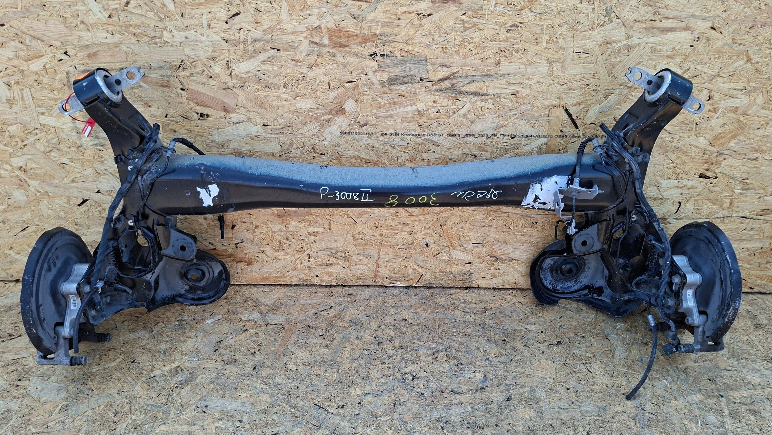 axis rear part PEUGEOT 3008 II 5008 II 2016