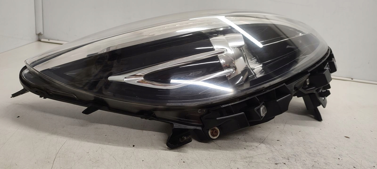 light front front right Renault Scenic III LIFT