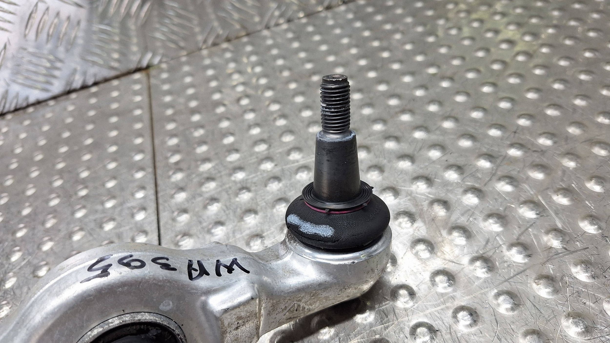 arm left front lower PROSTY 8E0407155E AUDI A4 B6 B7