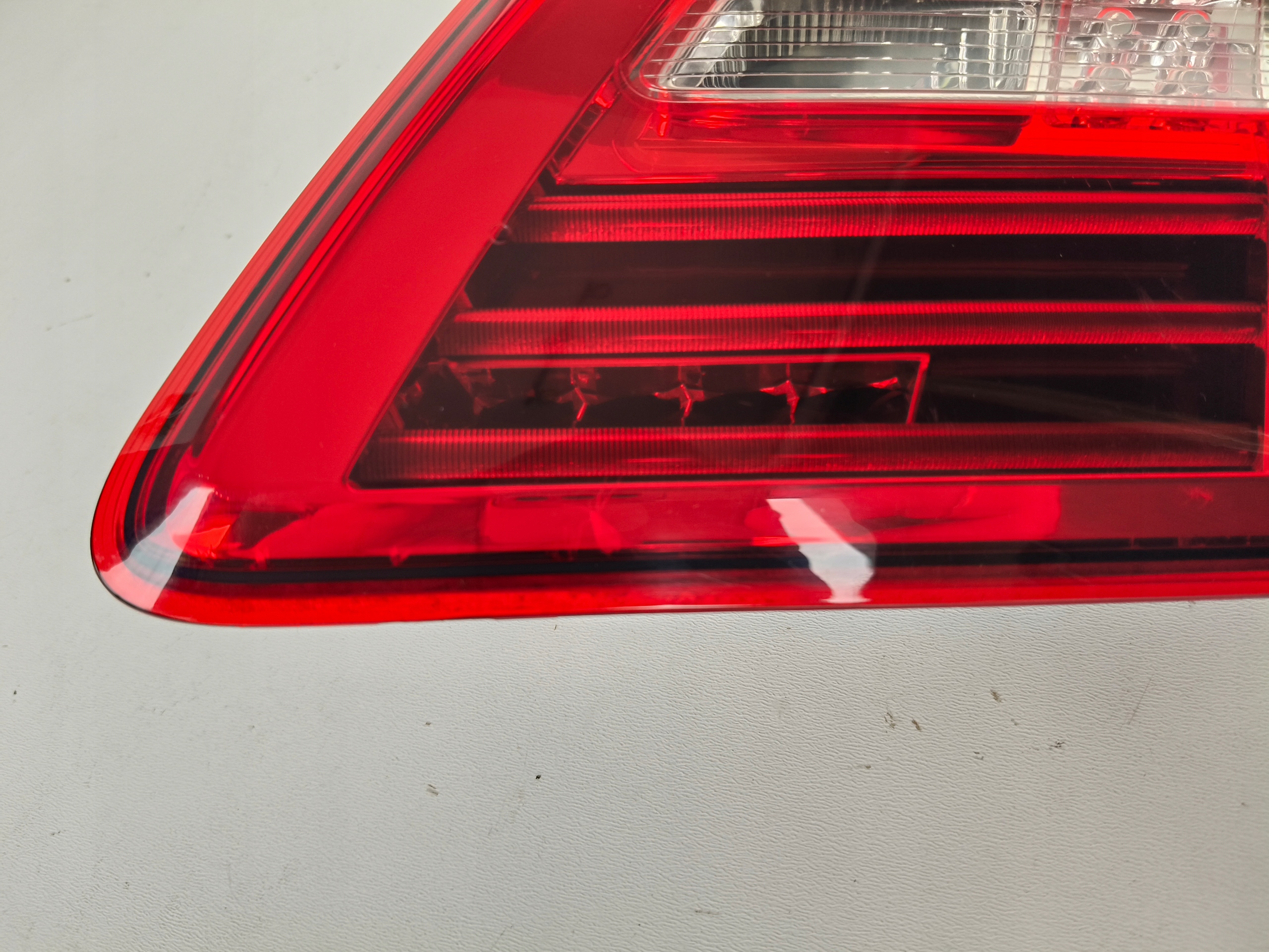 light right rear to the bonnet MERCEDES ML W166 11- LED