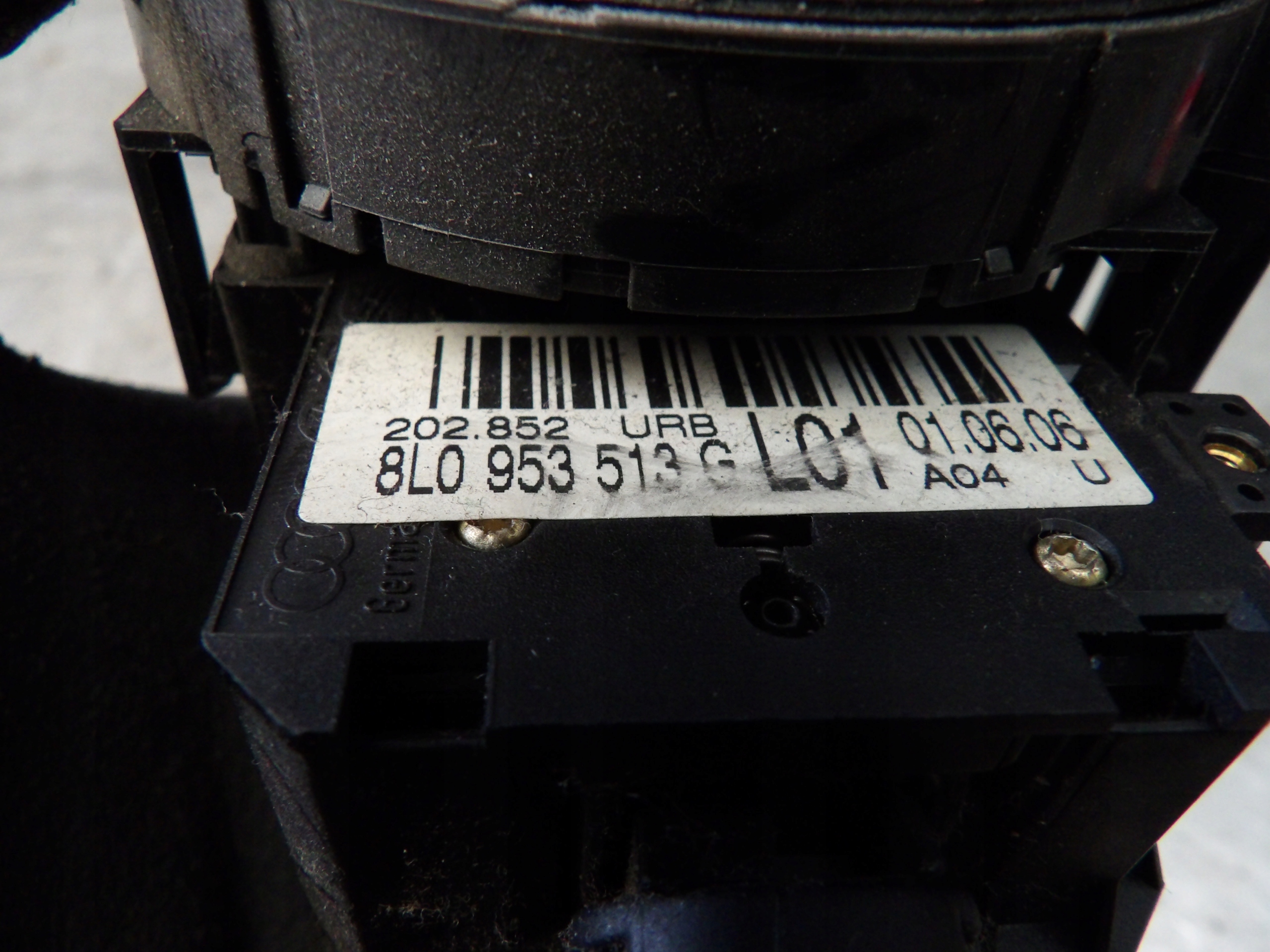 DEVIO LUCI TERGICRISTALLO TERGI SKODA FABIA E LIFT 8L0953513G, 4B0953503F