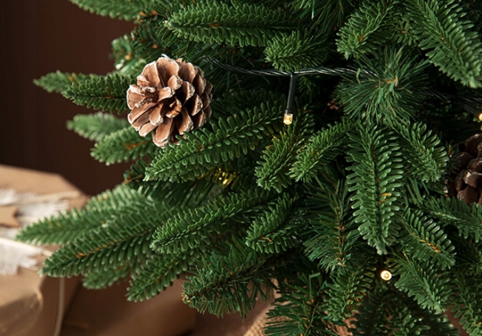 SZTUCZNA CHOINKA SOSNA JUTA 90 CM Kolor zielony